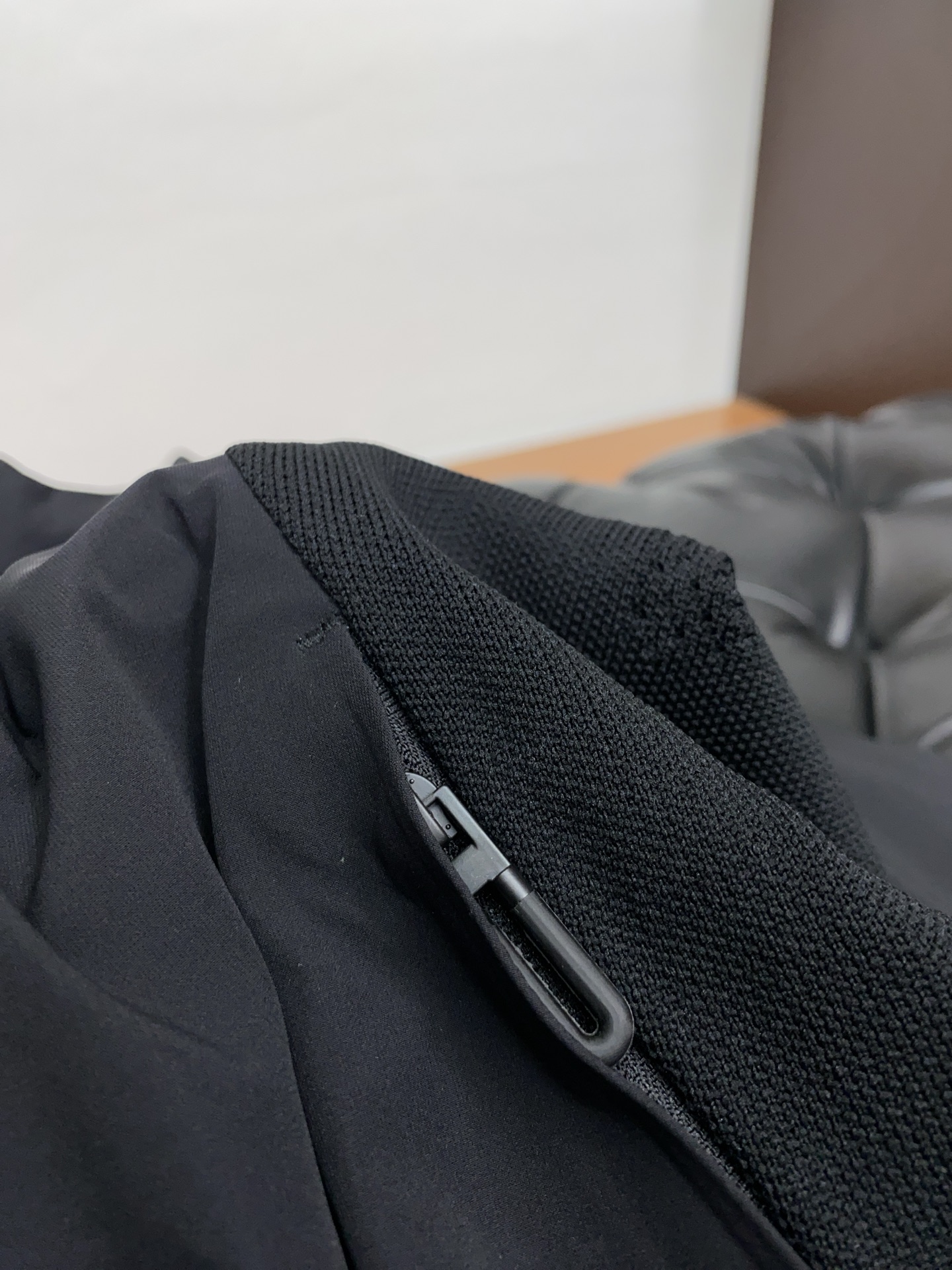 2025 Men’s Hooded Jackets: Italian Style and Outdoor Functionality Integrated Perfectly. - 图片 8