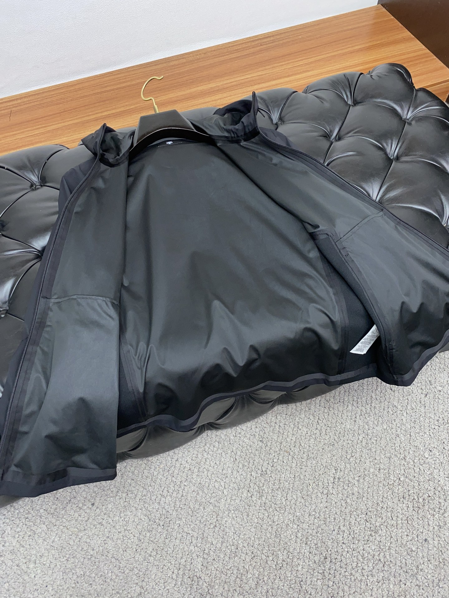 2025 Men’s Hooded Jackets: Italian Style and Outdoor Functionality Integrated Perfectly. - 图片 7