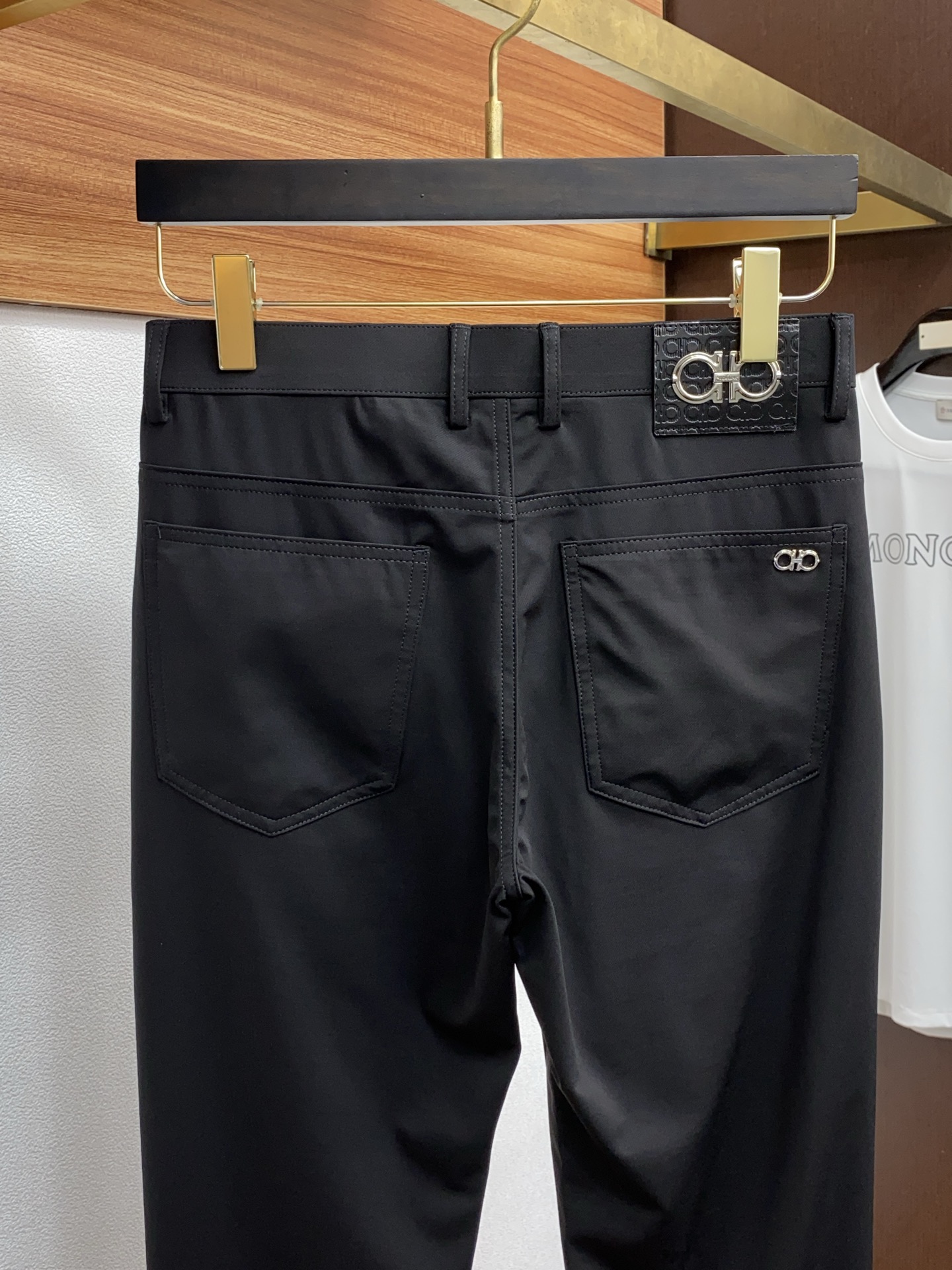 Top-Tide Fashioners: New Five-Pack of Urban Leisure Jeans for Spring/Summer - 图片 9