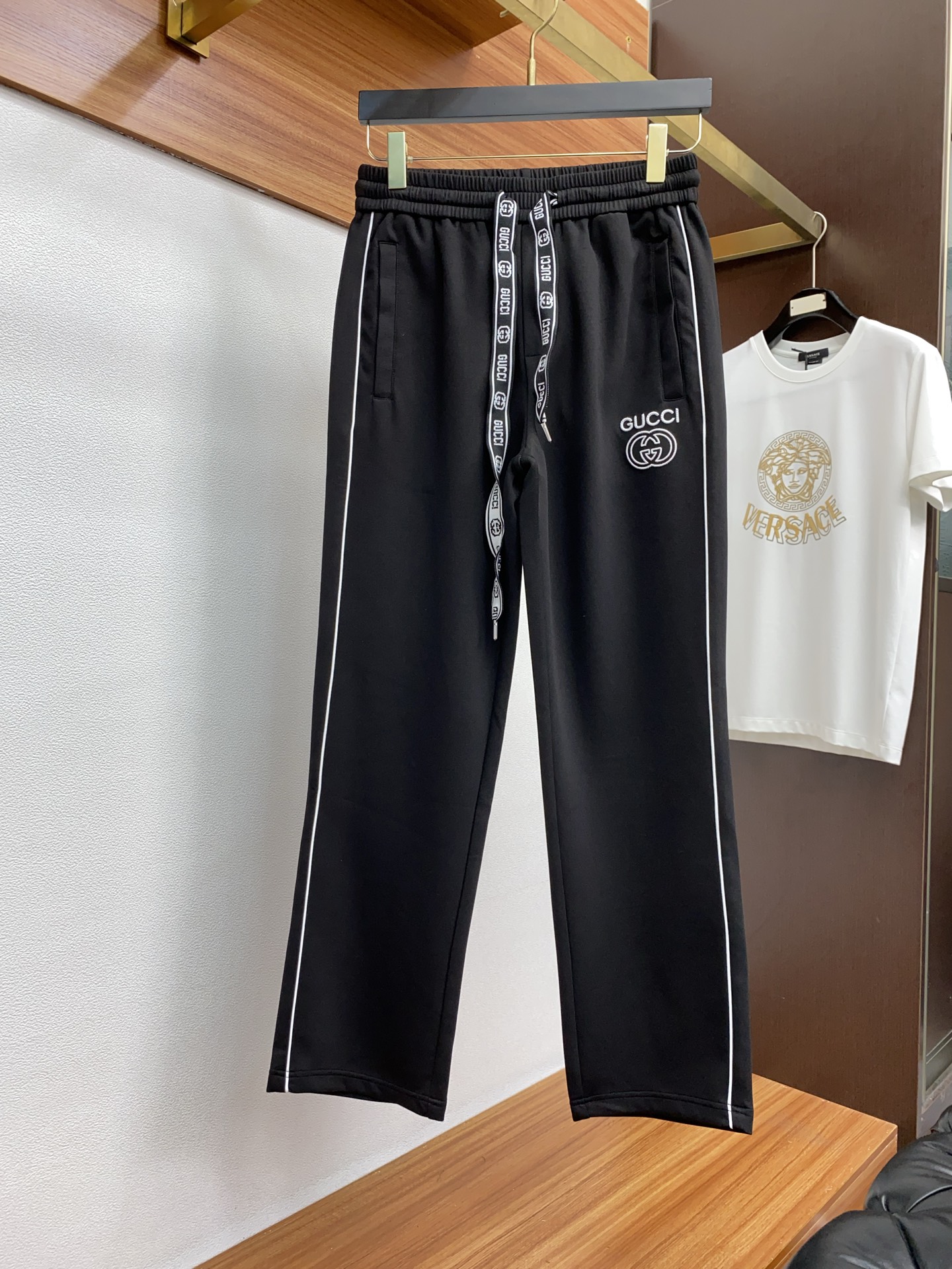 Gucci Women's Black Straight-Leg Lounge Pants with Logo Drawstring 3 i1740975272024 8118 0 1