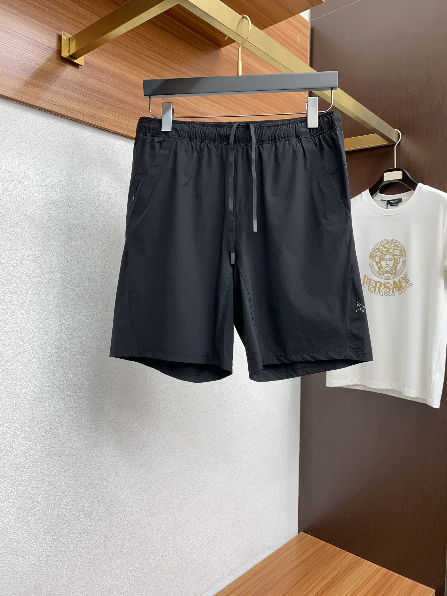 “2025 Summer New Edition Leisure Shorts: Custom-made, High-end Fabrics, Comfortable and Stylish, M-3XL Sizes”