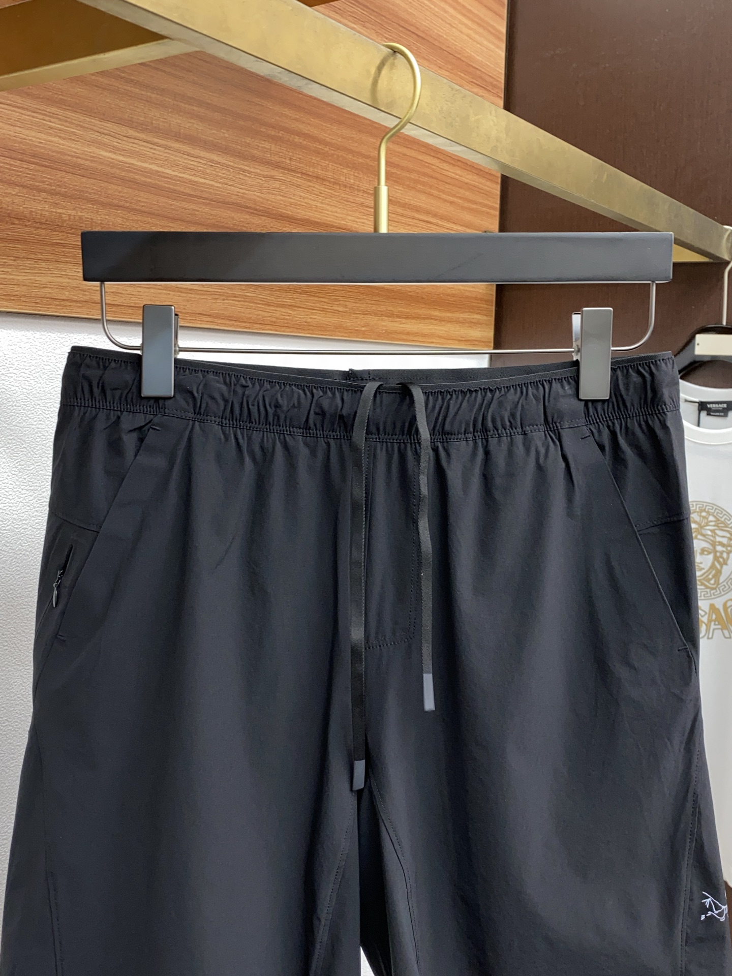 “2025 Summer New Edition Leisure Shorts: Custom-made, High-end Fabrics, Comfortable and Stylish, M-3XL Sizes” - 图片 2