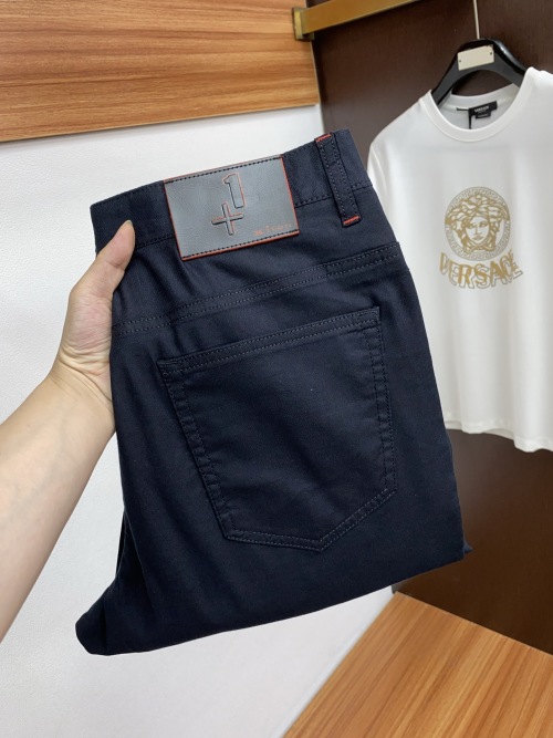 Kiton Five-Pocket Casual Pants - Clean Cut, Premium Fabric, Modern Style 1 Kiton Five-Pocket Casual Pants - Clean Cut, Premium Fabric, Modern Style