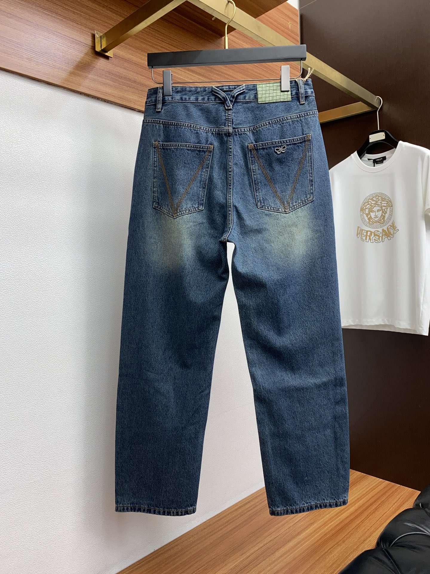 High-Quality Men’s Jeans Factory: Unique Designs, Durable Materials, Superior Craftsmanship. - 图片 8