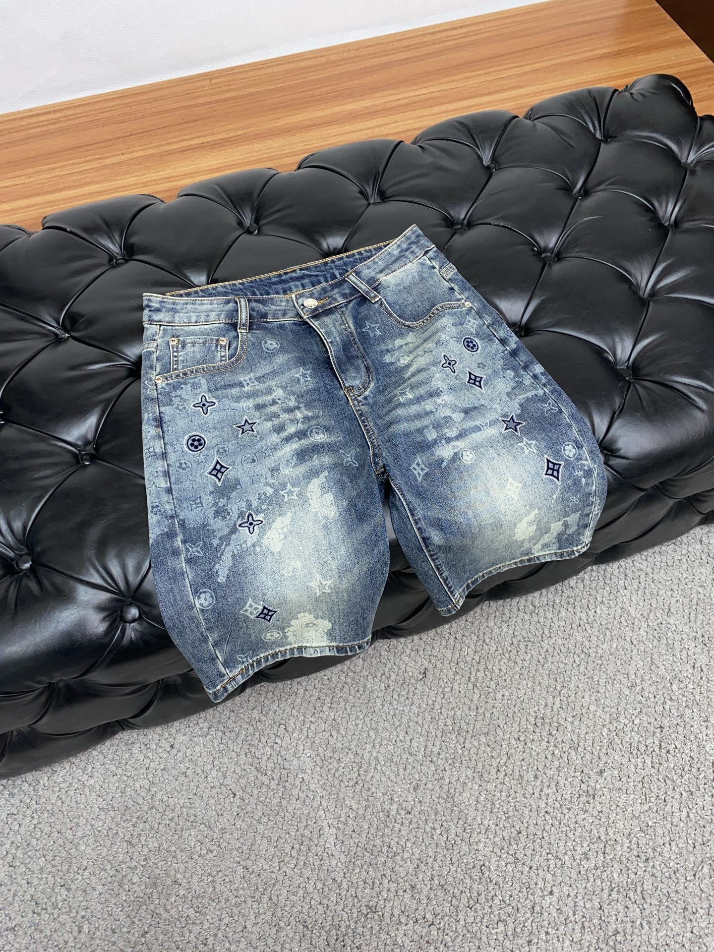 Louis Vuitton 2025SS Man-Washed Jeans: Pure Blood Denim, Gbox 7000+ - 图片 7
