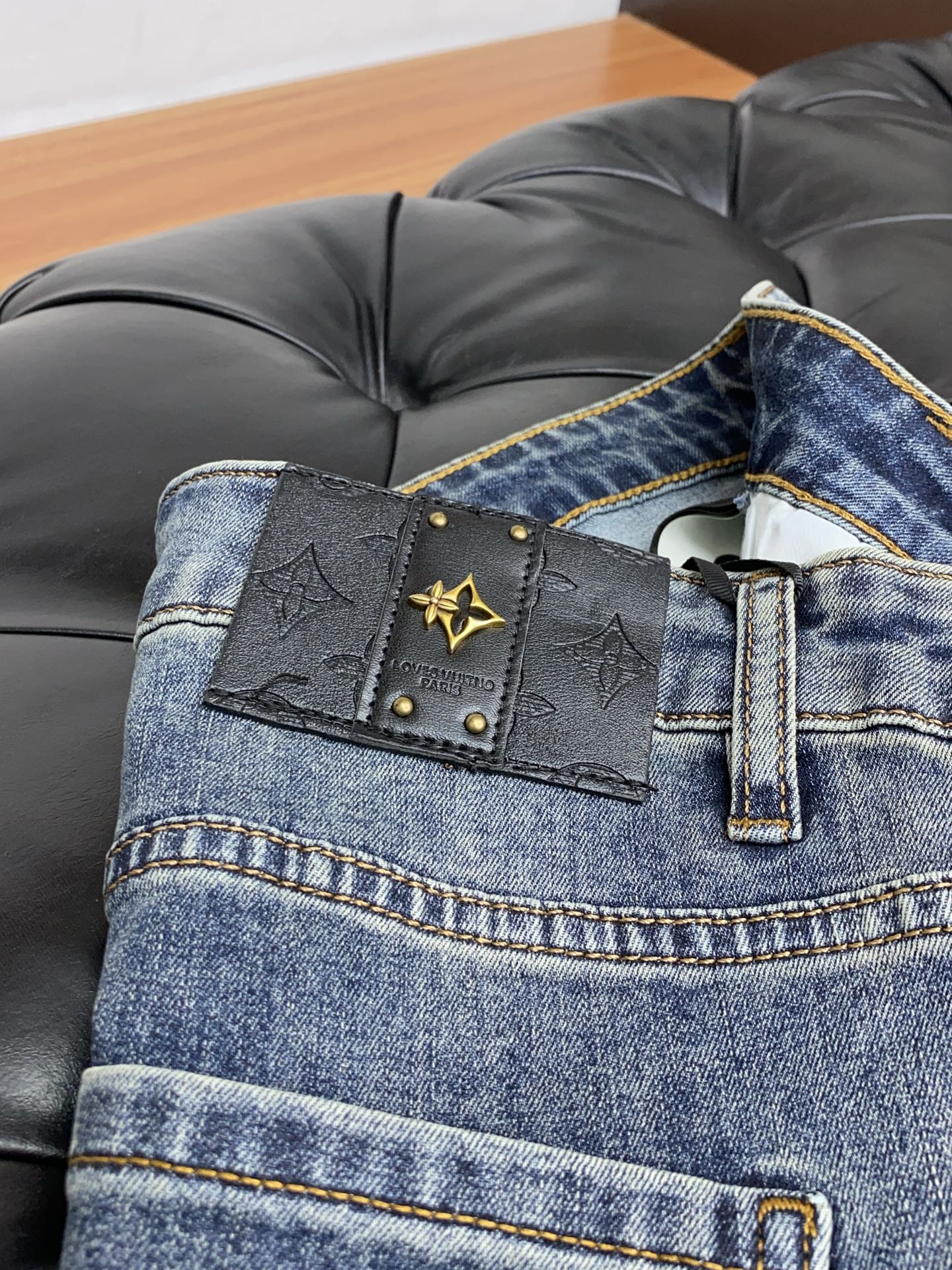 Louis Vuitton 2025SS Man-Washed Jeans: Pure Blood Denim, Gbox 7000+ - 图片 5