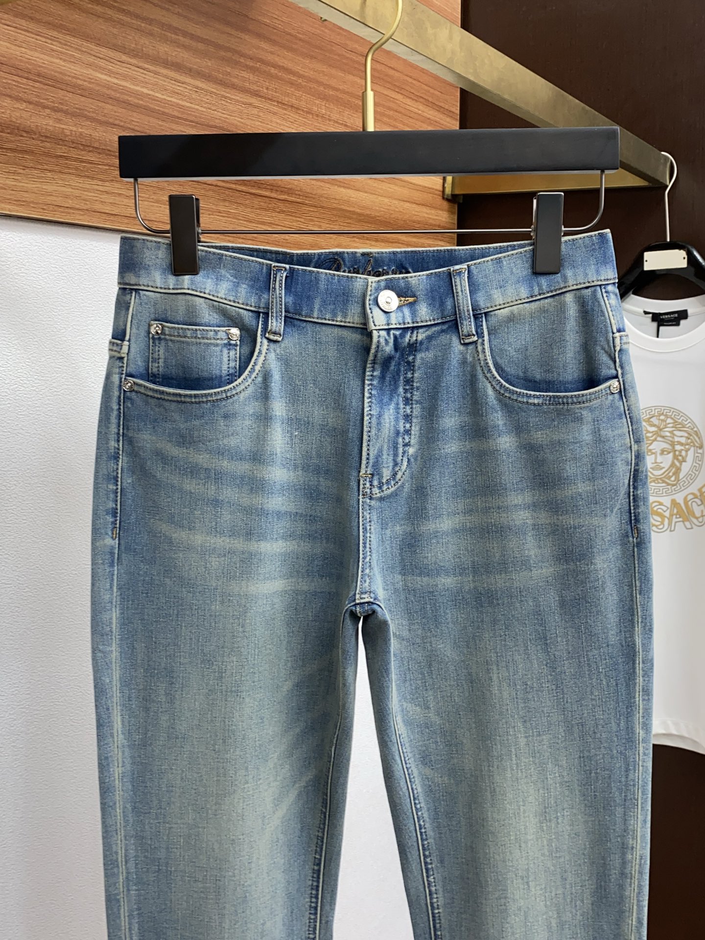  巴宝莉 2025SS早春 新品 原单男士牛仔裤纯血统品  每季必出的类型，无需质疑的热卖王牌单品，符合
