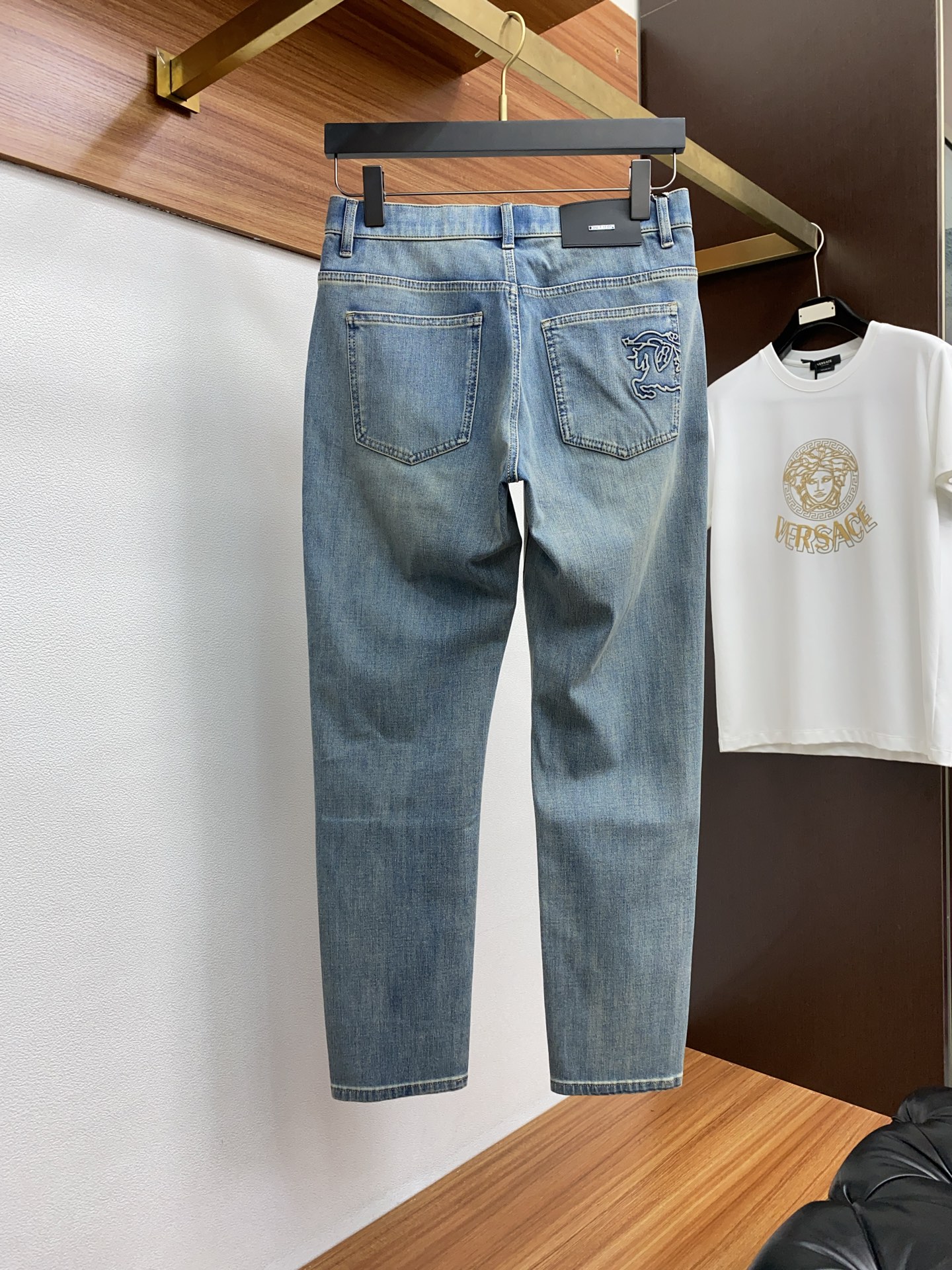  巴宝莉 2025SS早春 新品 原单男士牛仔裤纯血统品  每季必出的类型，无需质疑的热卖王牌单品，符合