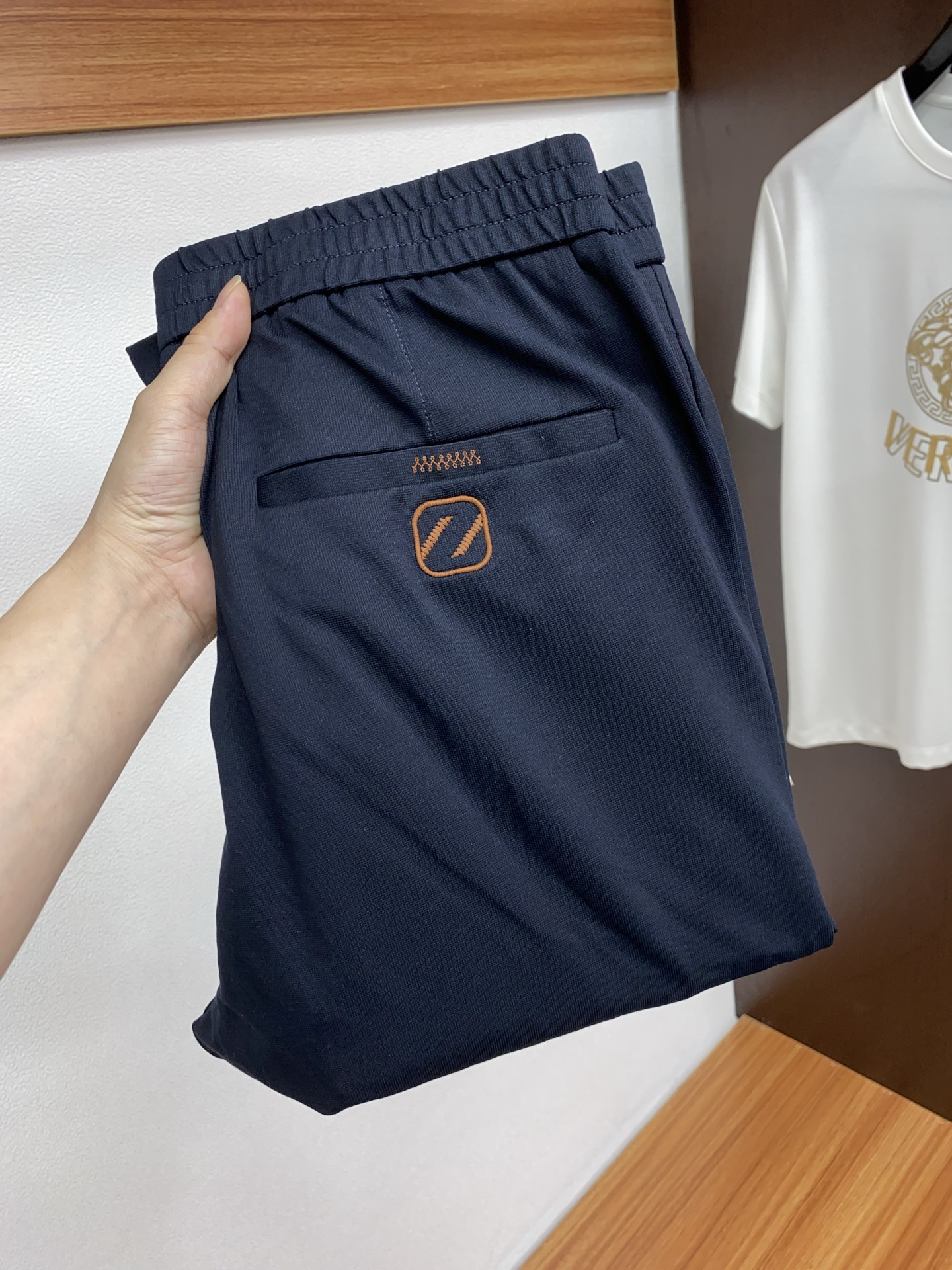 NO:448362,New in summer, high-order light luxury casual, special ingredients, national standard three A-model Dale fabric # Navy blue, code number: -,,alexander wang19860909夏季上新 高订轻奢休闲 特殊成份 国标三A模代尔面料 # 藏青色 码数: -,,alexander wang,Men's clothing