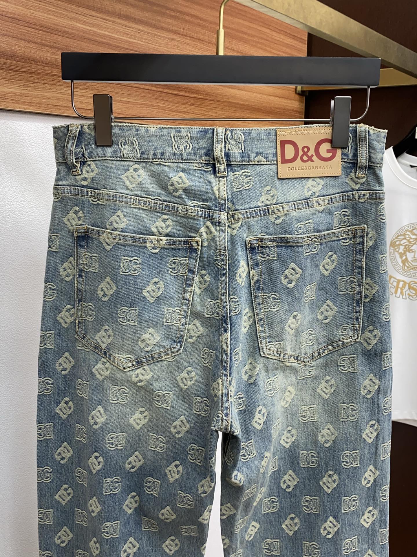  DG 25男士牛仔裤原厂原布原洗水！进口原版水洗弹力面料，复杂的手工艺叠加，任何一个洗水环节多停留几秒