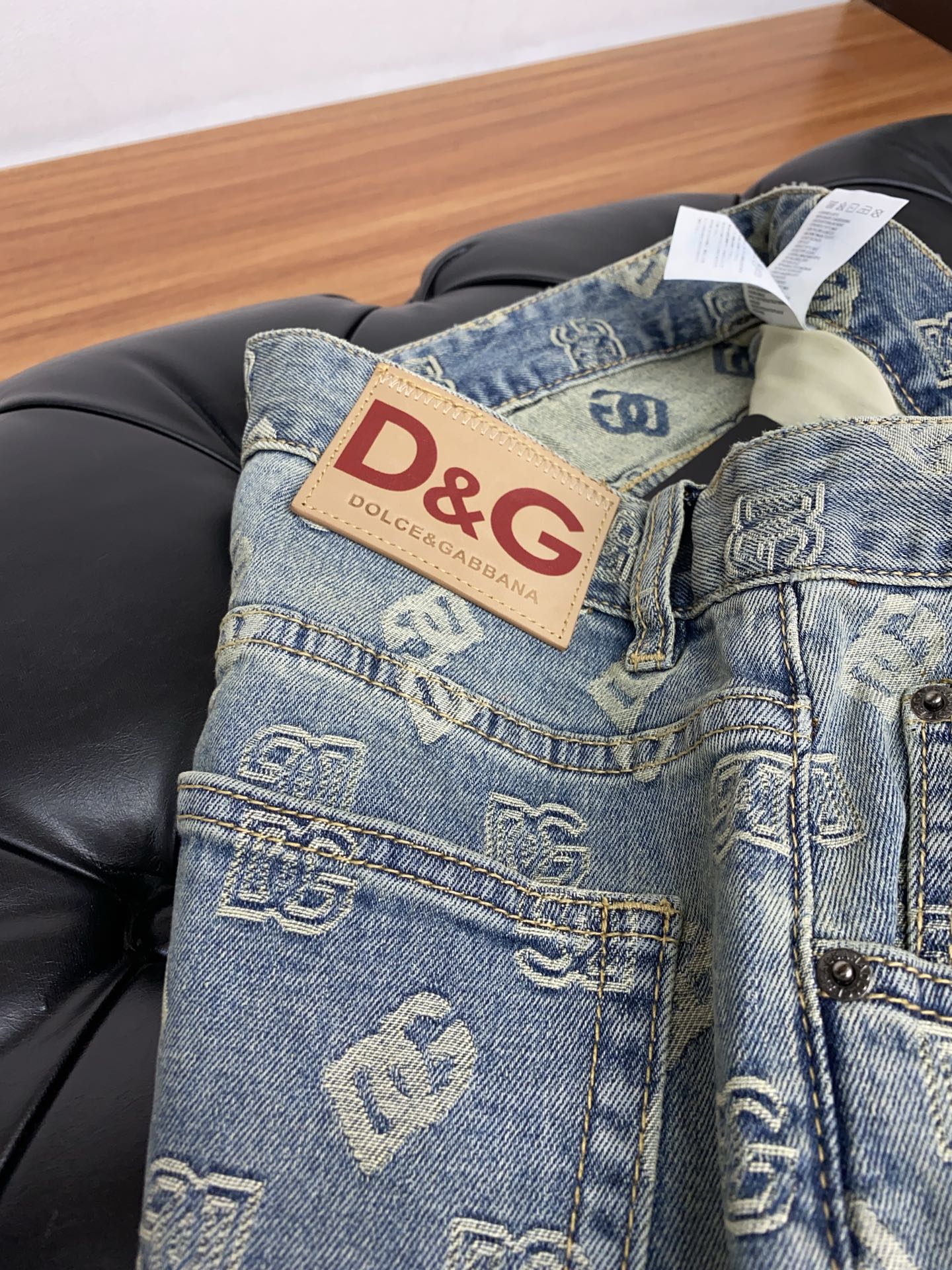  DG 25男士牛仔裤原厂原布原洗水！进口原版水洗弹力面料，复杂的手工艺叠加，任何一个洗水环节多停留几秒