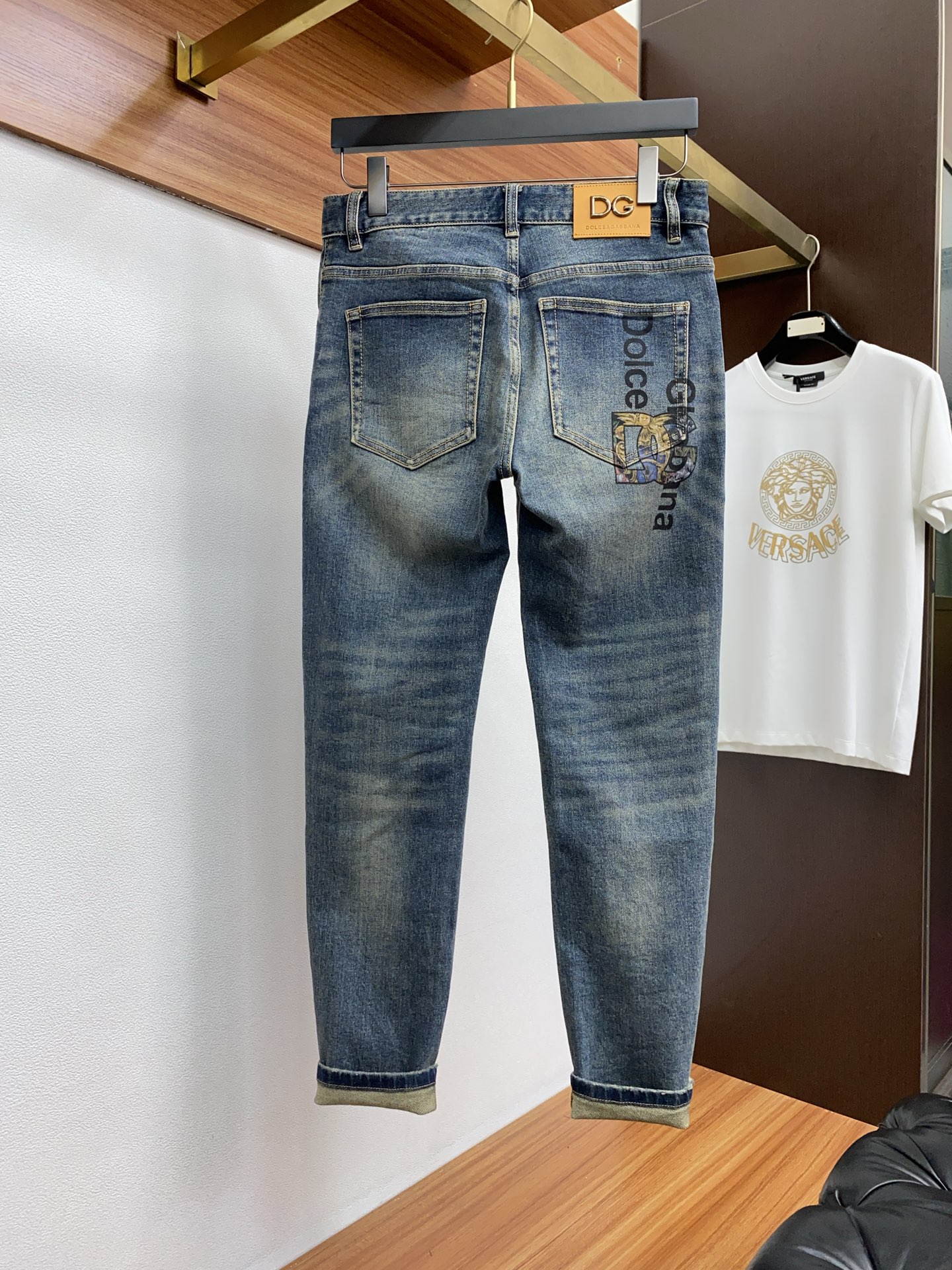  DG 25男士牛仔裤原厂原布原洗水！进口原版水洗弹力面料，复杂的手工艺叠加，任何一个洗水环节多停留几秒