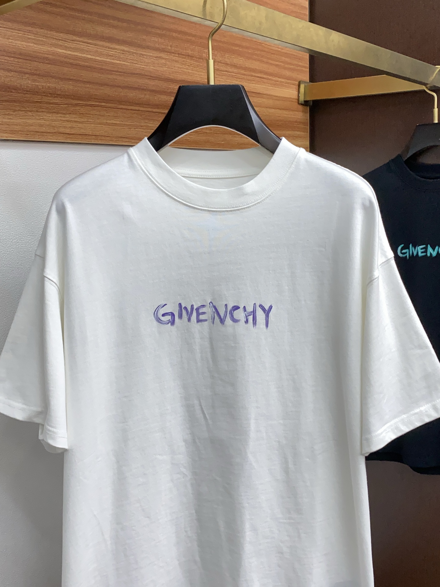  纪梵希  xs-L 阔版 2025春夏AW新品，时尚休闲圆领短袖T恤，专柜同步有售，原单狠货，进口原版