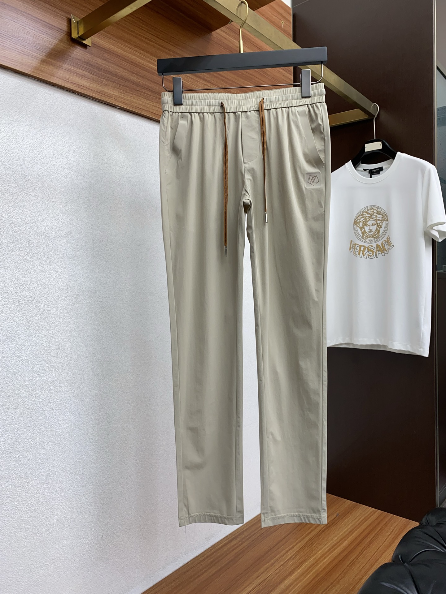 P554 Jenia 2025 Summer Leisure Pants: Custom-Made Fast-Dry Fabric, Stylish and Comfortable. - 图片 2