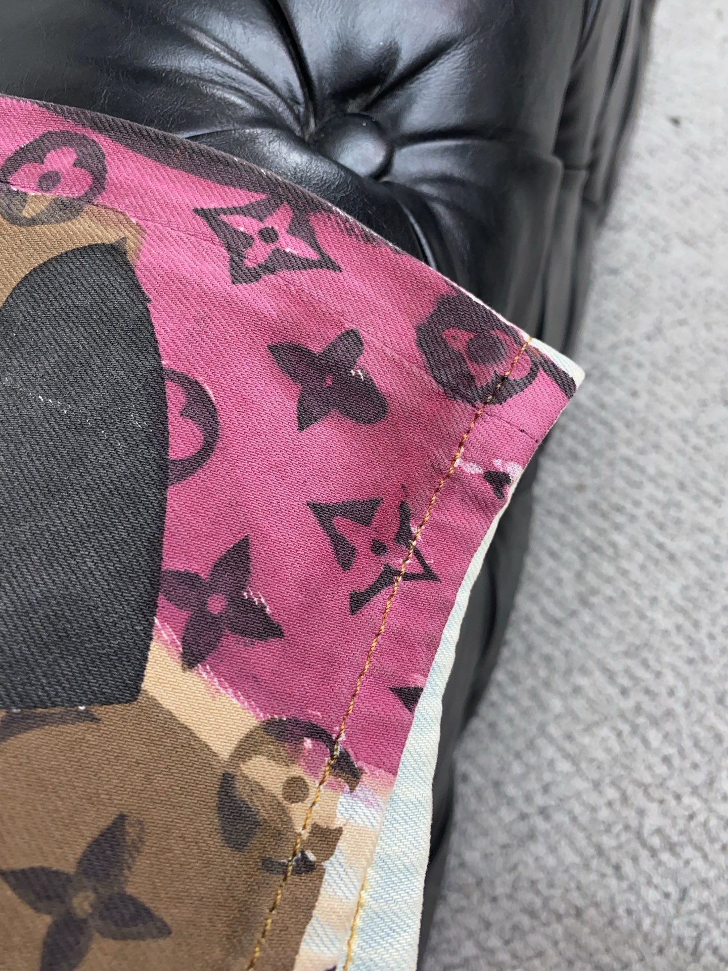  1v 路易威登 2025SS早春 新品 原单男士水洗牛仔短裤纯血统品 
每季必出的类型，无需质疑的热卖