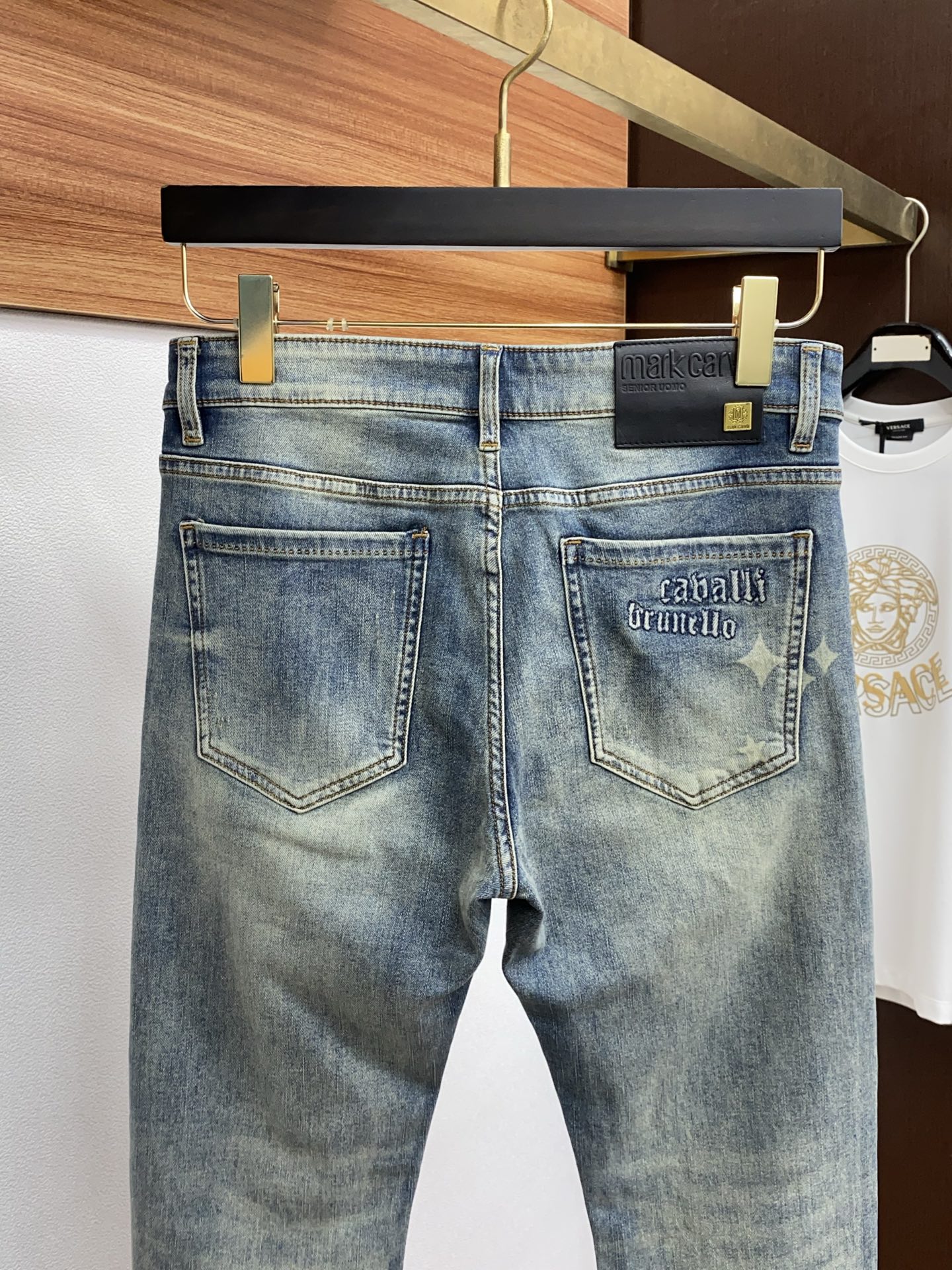  卡华丽 25春夏新品 直筒微阔版原单男士水洗牛仔裤纯血统品 每季必出的类型，无需质疑的热卖王牌单品，符