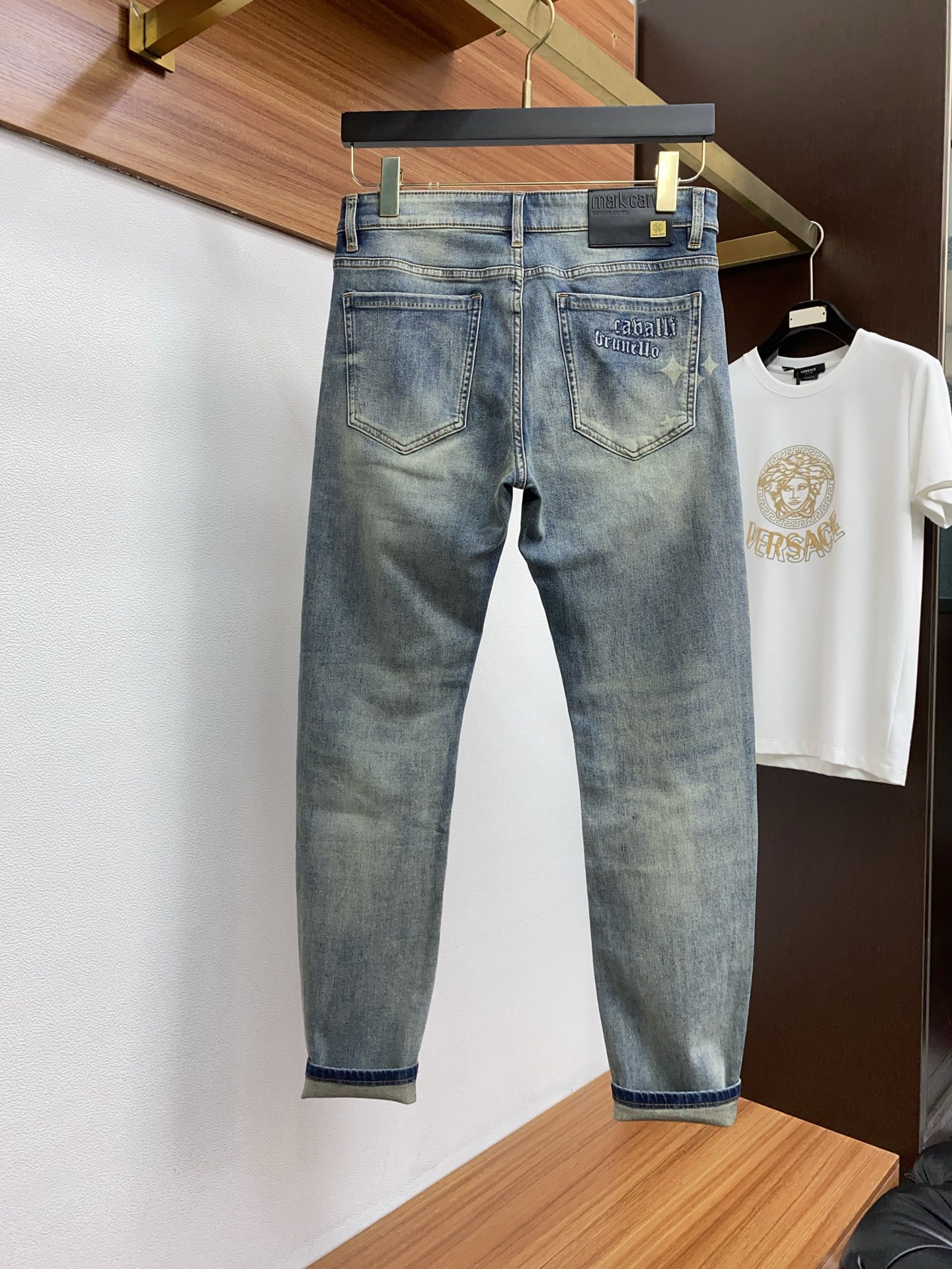  卡华丽 25春夏新品 直筒微阔版原单男士水洗牛仔裤纯血统品 每季必出的类型，无需质疑的热卖王牌单品，符
