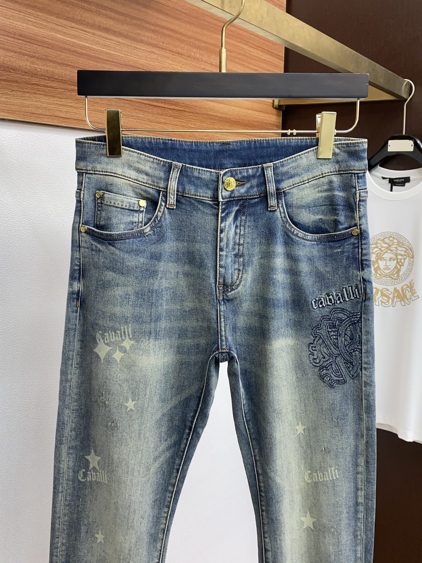  卡华丽 25春夏新品 直筒微阔版原单男士水洗牛仔裤纯血统品 每季必出的类型，无需质疑的热卖王牌单品，符