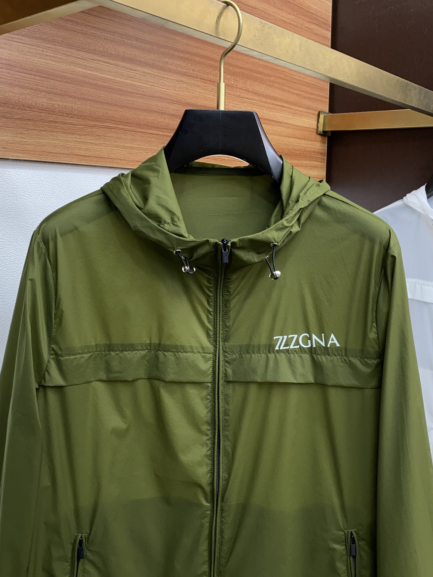 Genia 2025: Classic Tromo Design Sunscreen Jacket, Black Size 48-56 - 图片 2