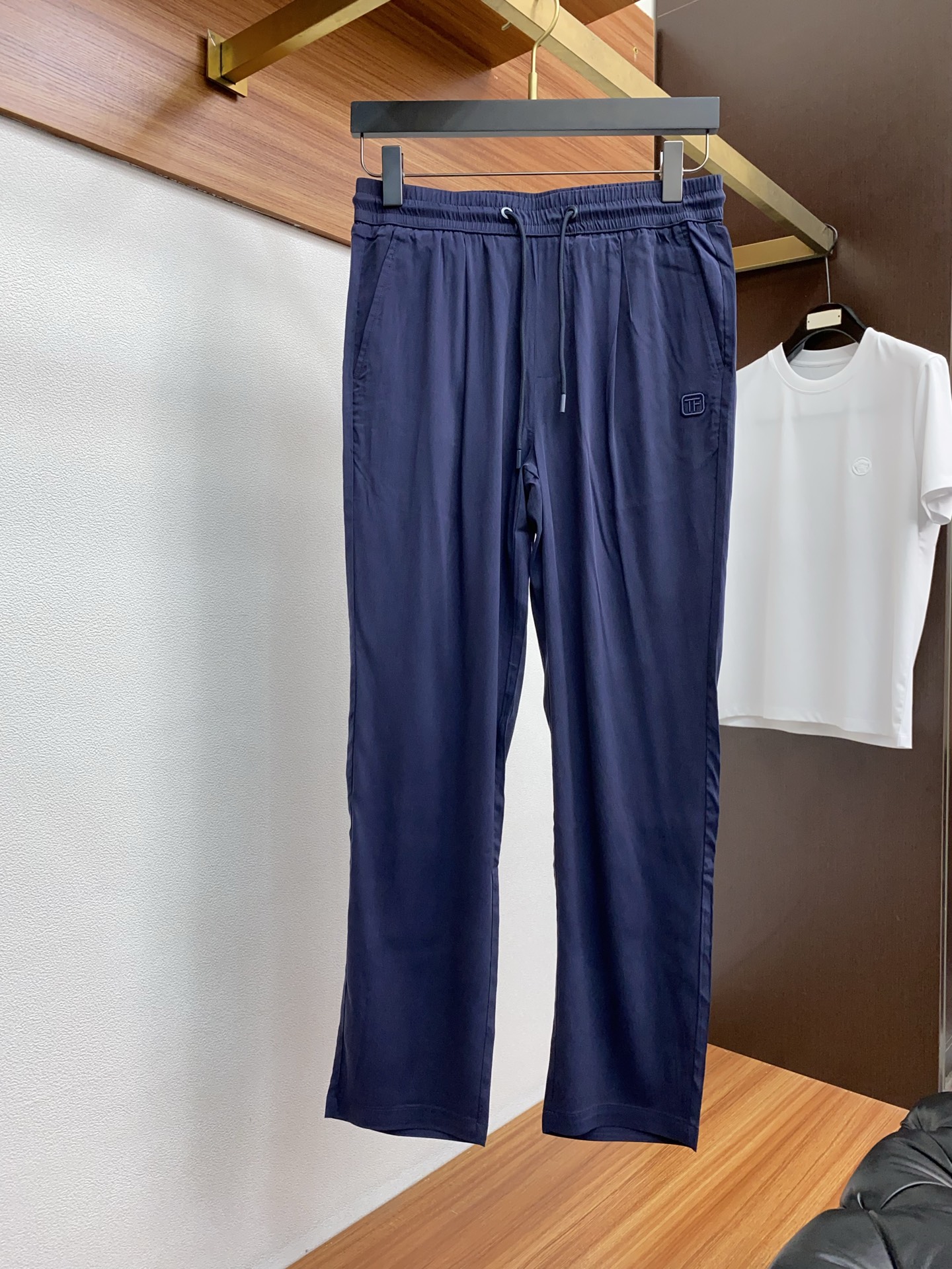 P698 TF 2025 Summer New Edition Twilight Routine Pants: Stylish, Comfortable, High-End Leisure - 图片 2