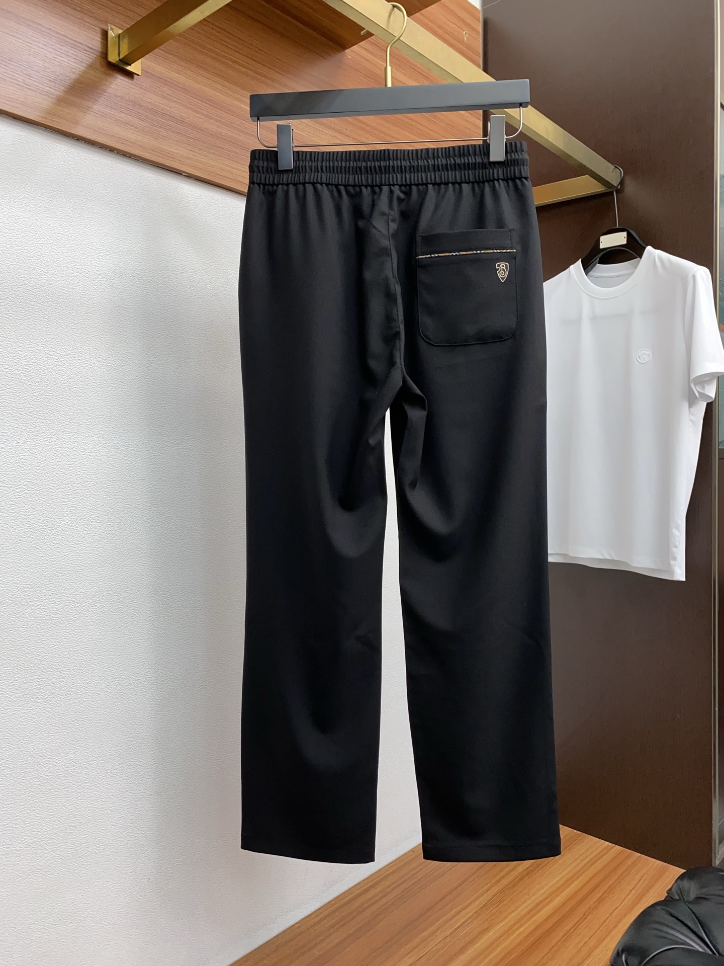 “Barbara 2025 Summer Customized Tampons: Stylish, Comfortable, High-End Leisure Wear” - 图片 8