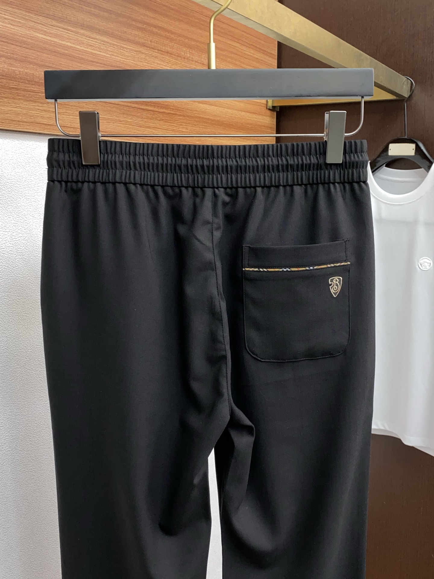 “Barbara 2025 Summer Customized Tampons: Stylish, Comfortable, High-End Leisure Wear” - 图片 9