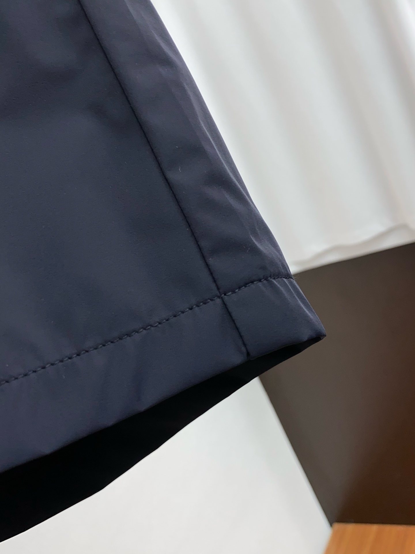 “2025 Summer New Edition Leisure Shorts: Fast-Dry Fabric, Tailor-Made Embroidery, High-End Comfort” - 图片 4