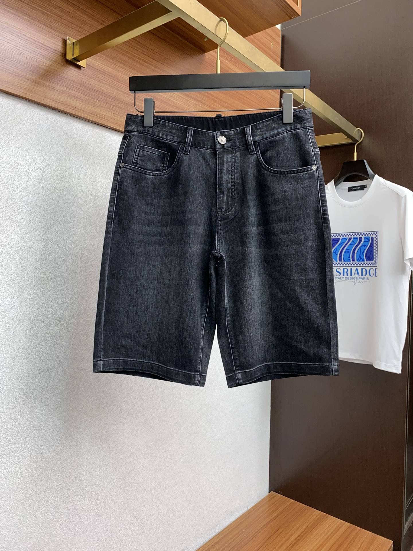 “Roweeway Summer Cowboy Shorts: Breakout Special Price with Customized Fabric and Imported Accessories” - 图片 1