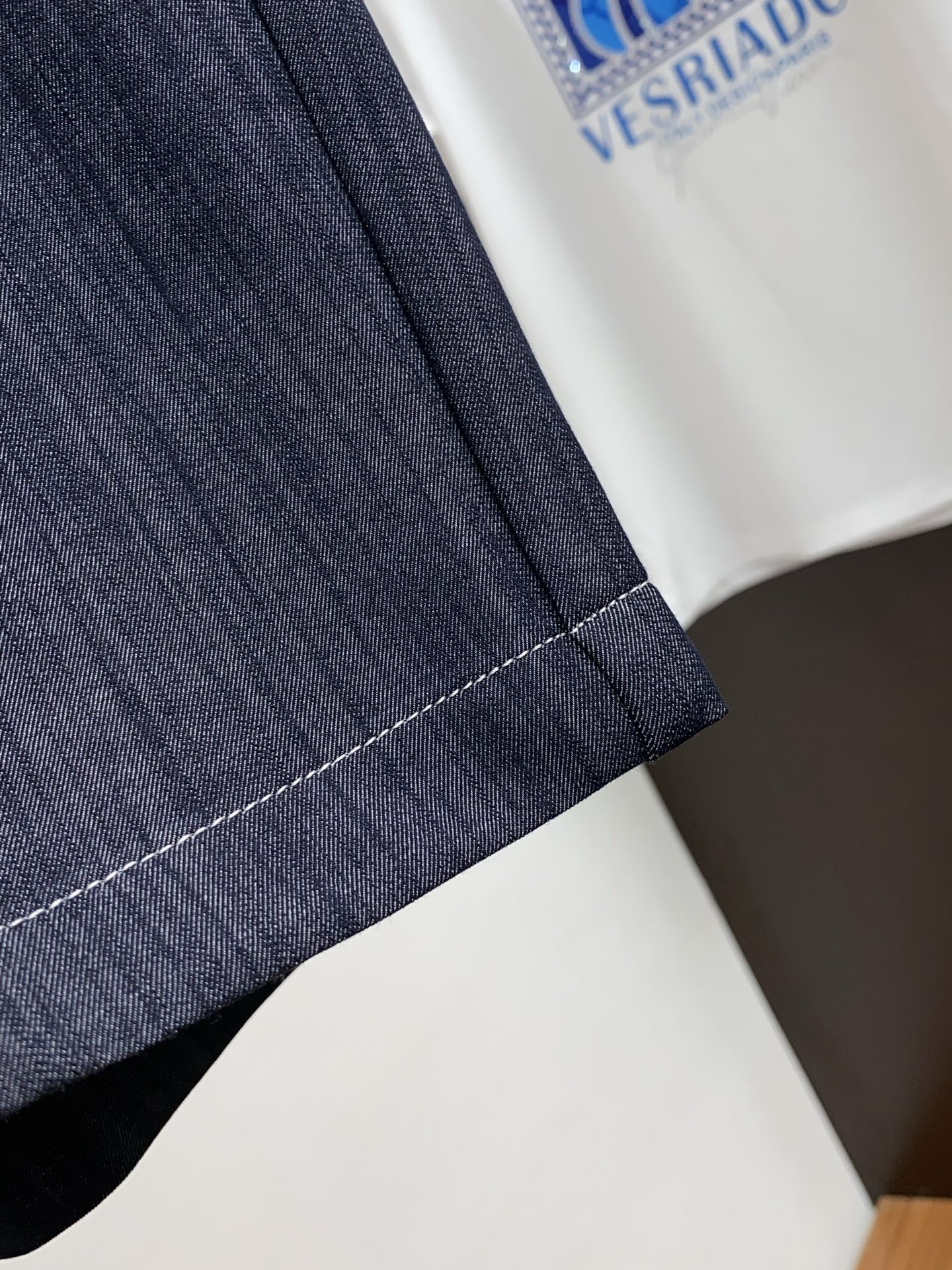 High-Quality Customized Summer Shorts for 25-Year-Olds with Imported Materials and Hardware. - 图片 4