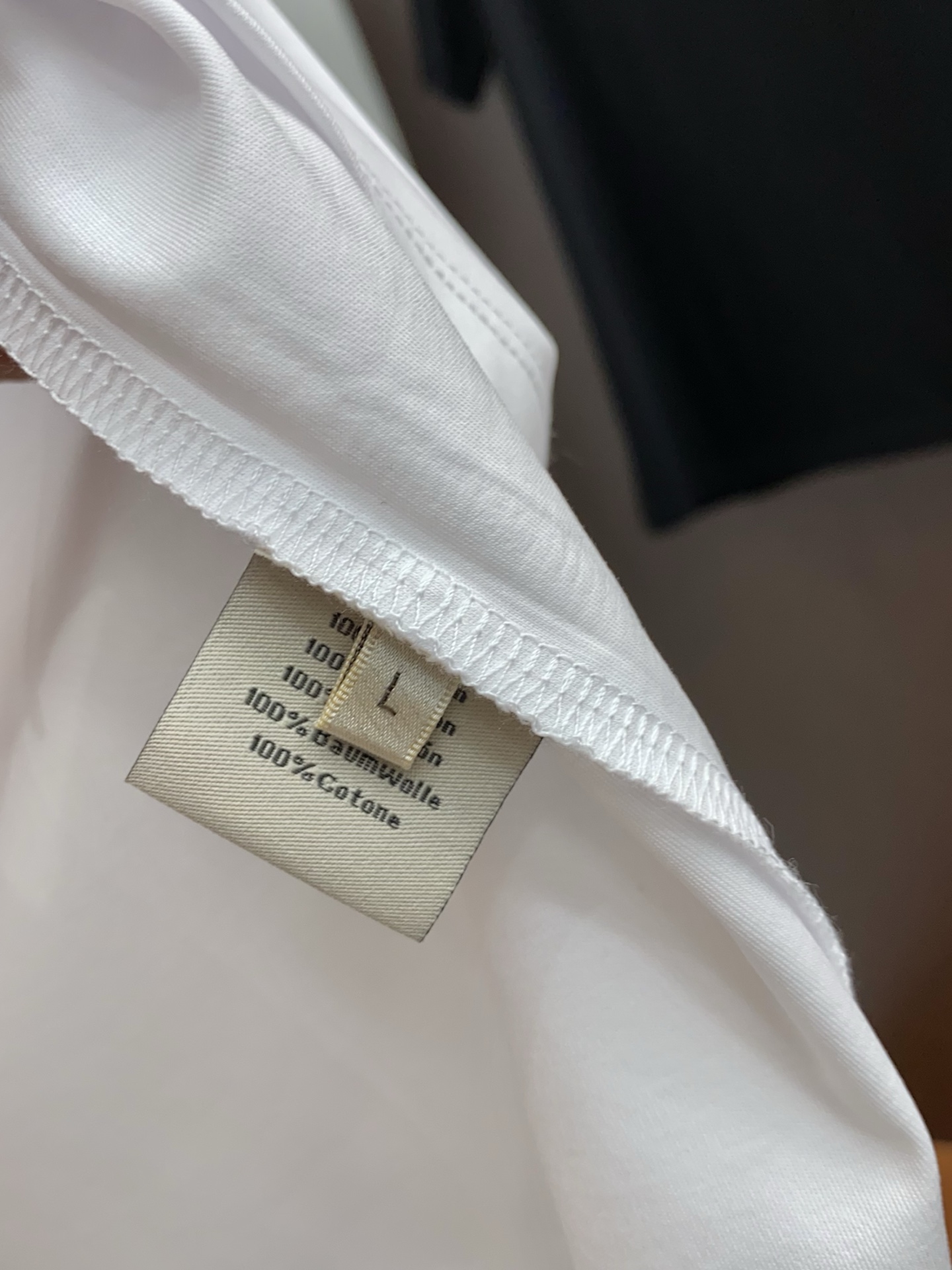 爱马仕 2026春夏新款首发专柜最新款圆领短袖 高端订制 设计前卫时尚！品牌logo重工艺设计 高端定制