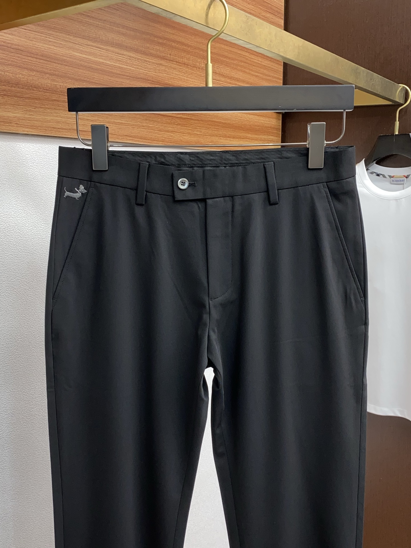 P703 TB’s New Recreational Panty: Urban Winds, High-End Fashion, Top Performance - 图片 3