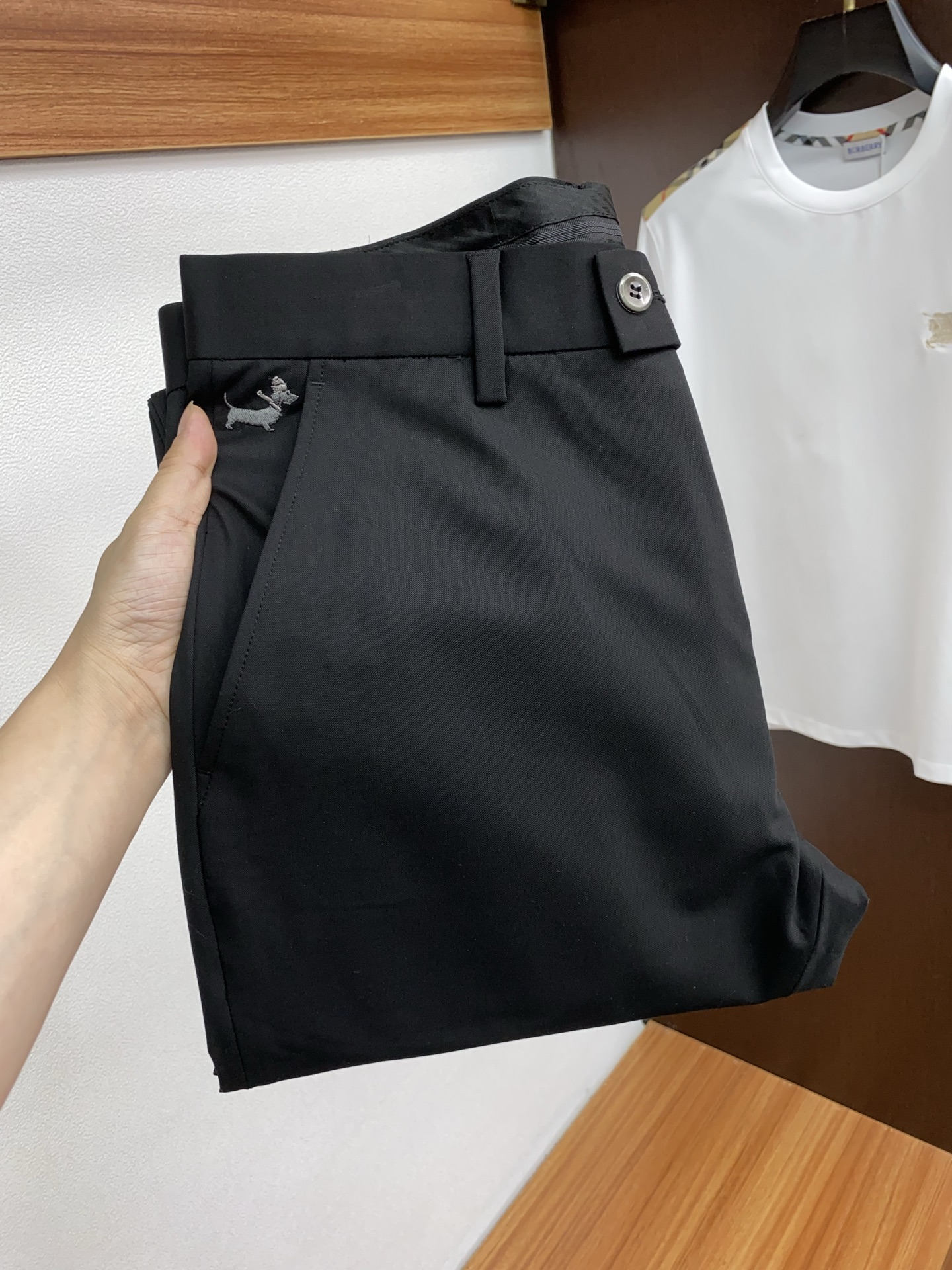 P703 TB’s New Recreational Panty: Urban Winds, High-End Fashion, Top Performance - 图片 1