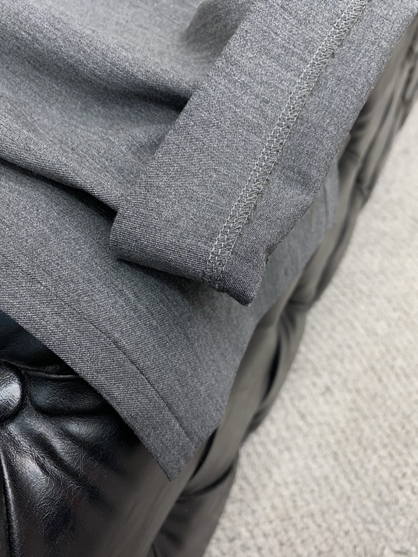 P703 TB’s New Recreational Panty: High-End Fashion for Business and Leisure - 图片 7