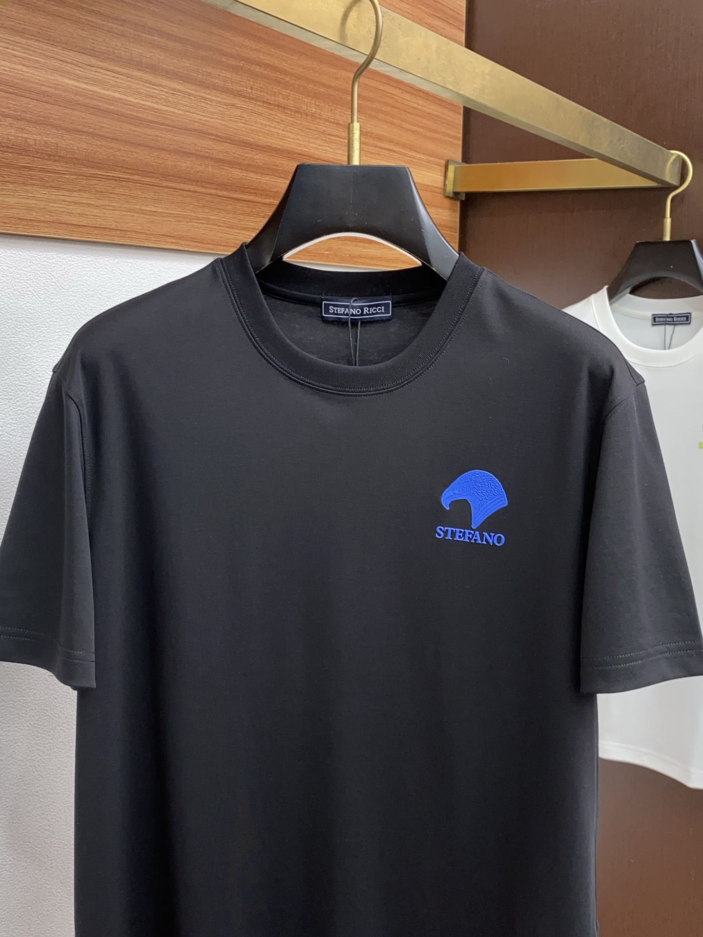 Luxurious Custom Knitted T-Shirts with High-Quality Fabric and Customization Options - 图片 2