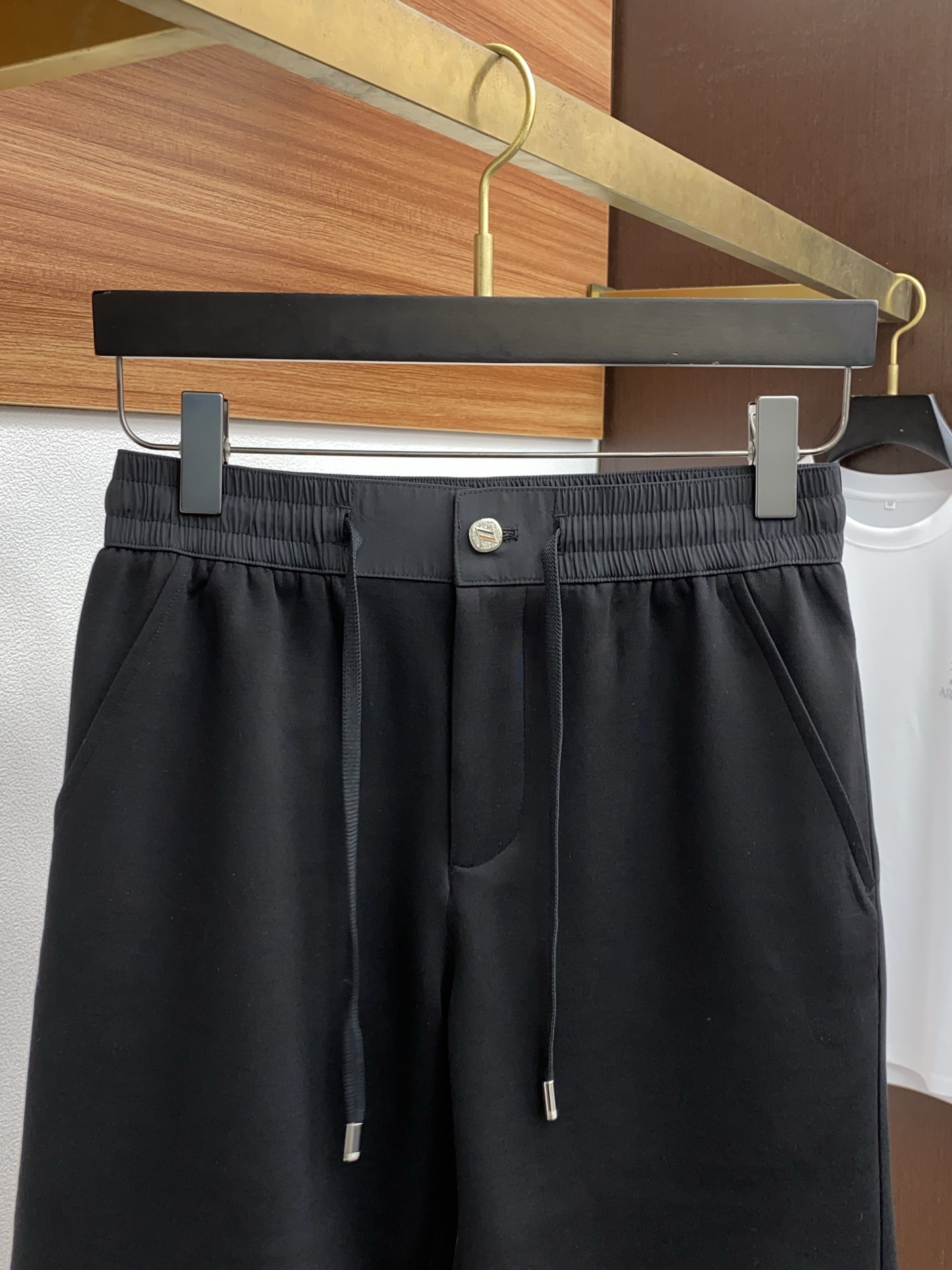 “Jenia 2025 Spring Summer New Edition Pure Cotton Shorts – High-End Comfort and Style” - 图片 2