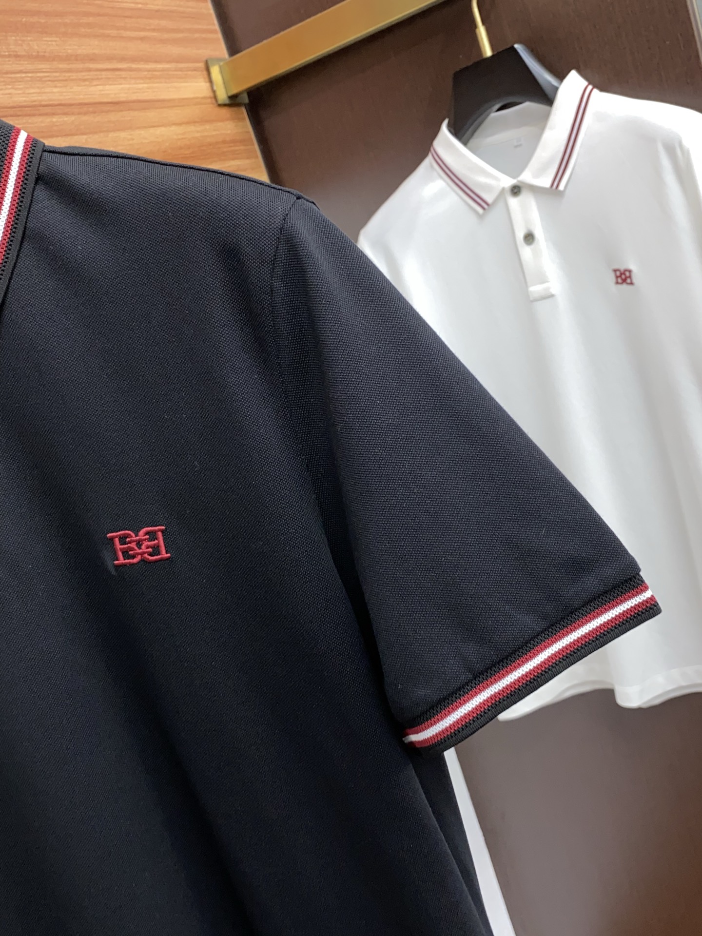 Unique Barley Custom Polo Shirts: Comfortable, Stylish, and Versatile Collection in Various Sizes - 图片 4