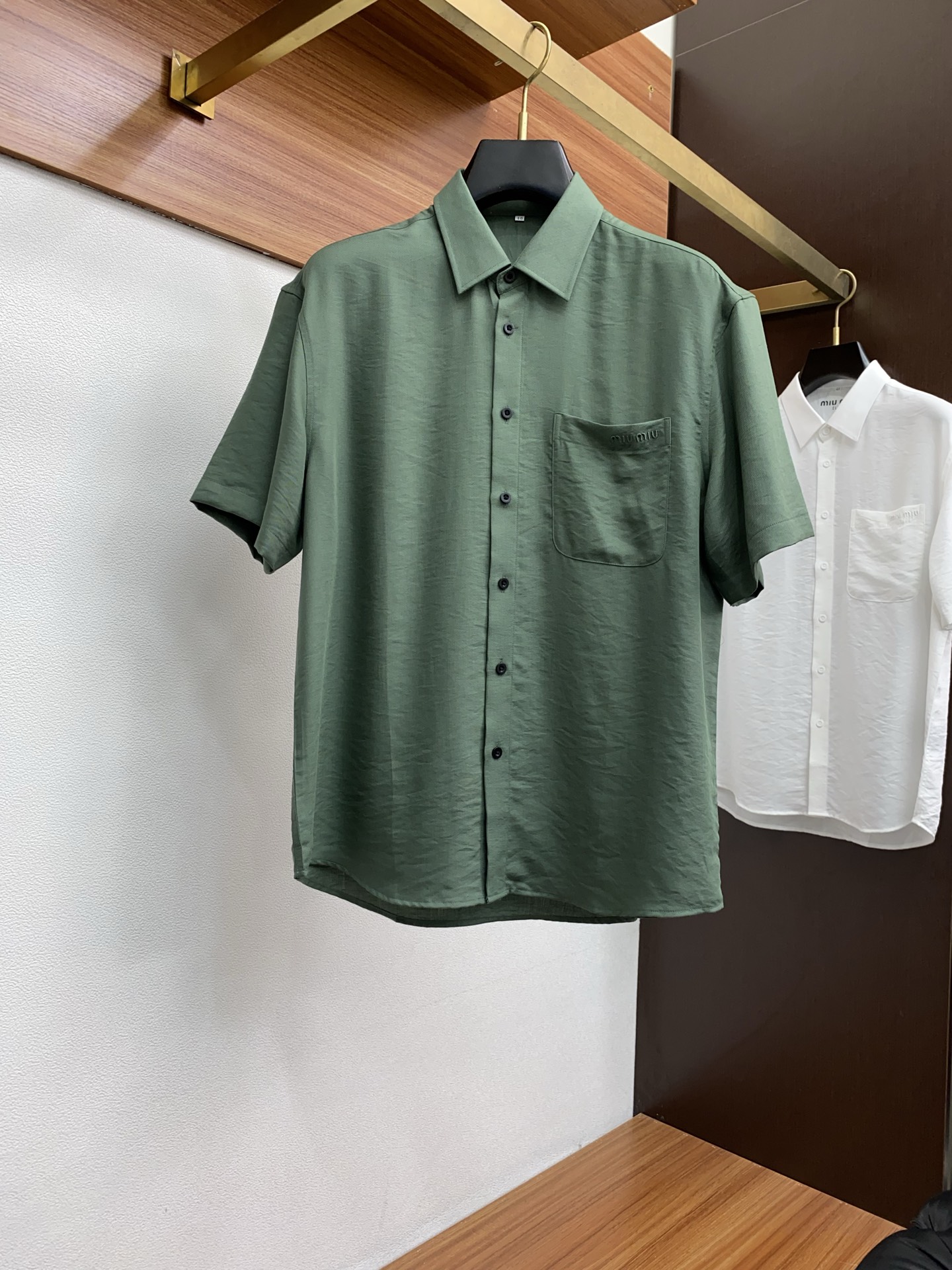 2025 Male Shirt: Business and Leisure Customized with Organic Cotton - 图片 1