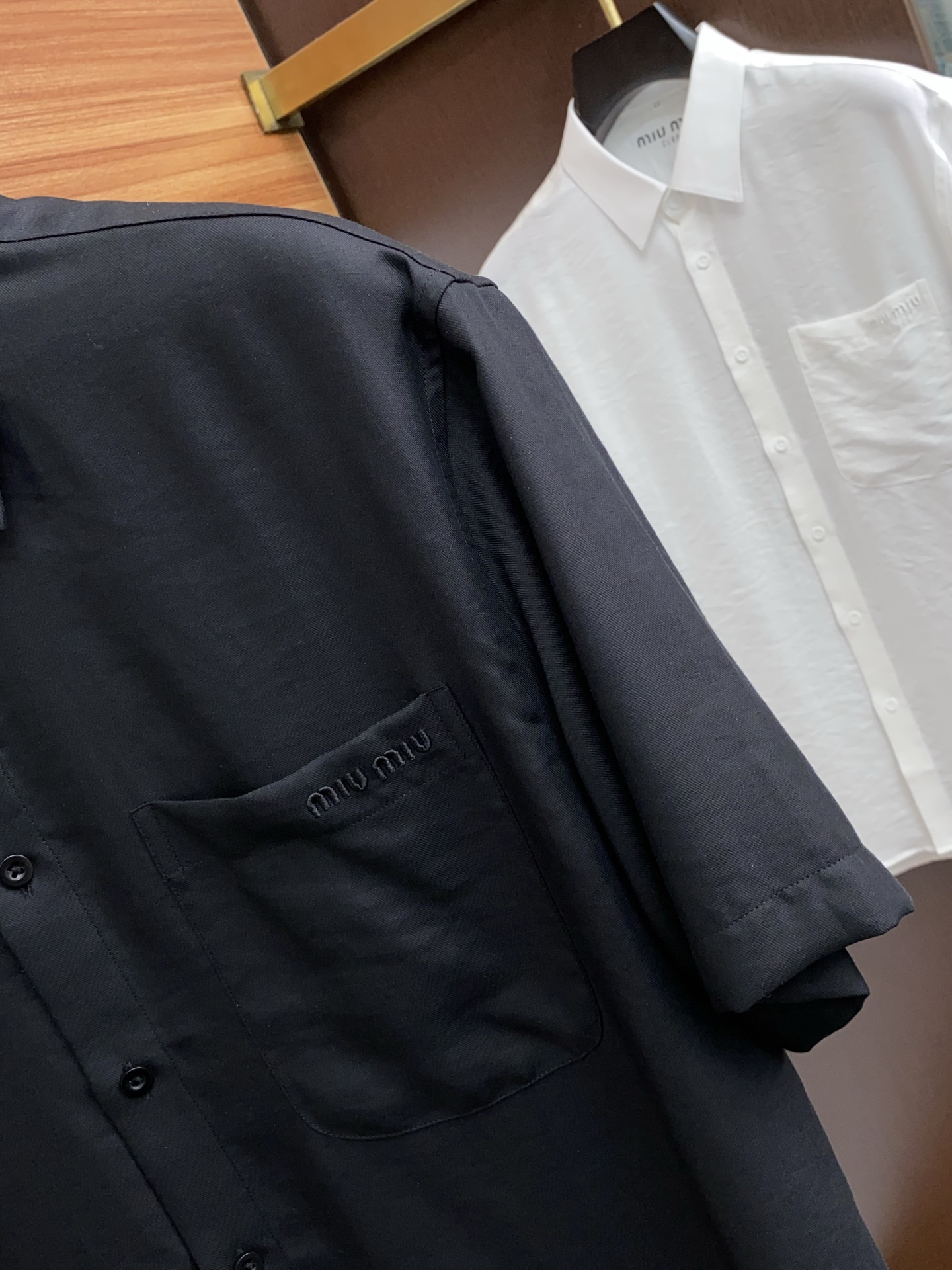2025 Male Shirt: Business and Leisure Custom Design with Organic Cotton - 图片 4