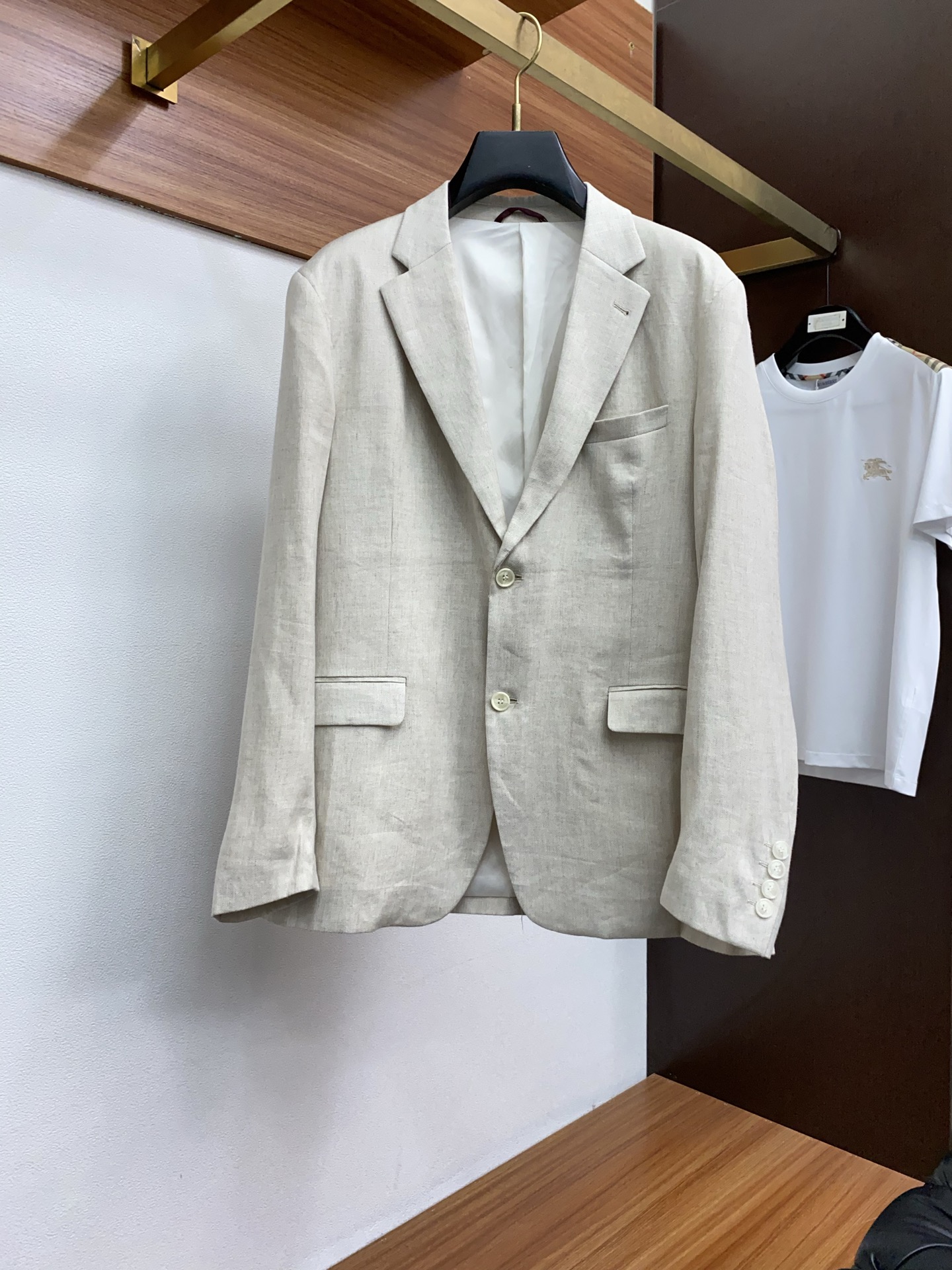 BC 2025 Men’s Linen Suit: High-End Business Charm with Classic Tailoring