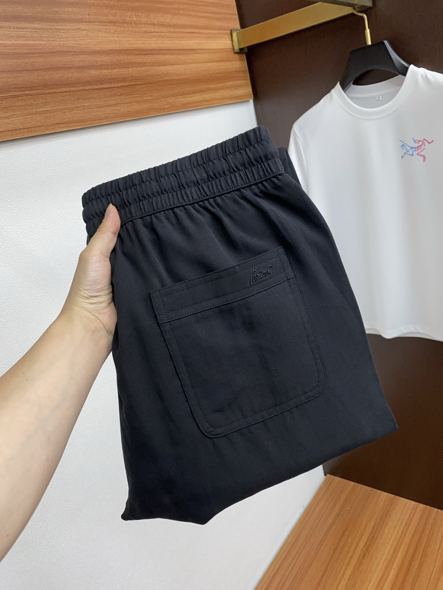 Brioni Spring 2025: New Customized Edition of MIT Leisure Pants
