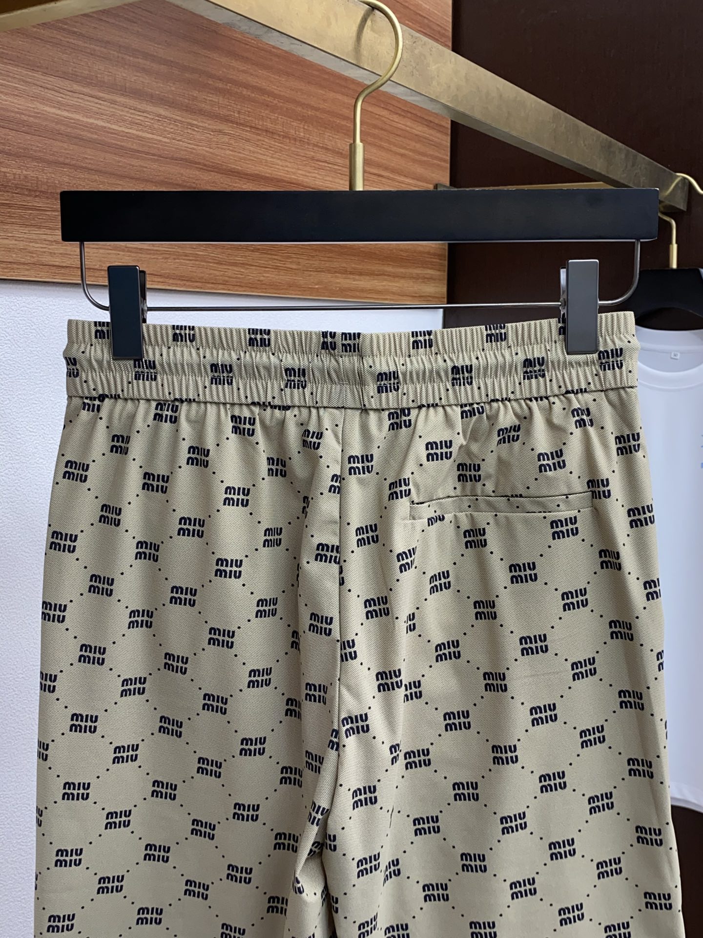“2025 Summer RV Dry Shorts: High-end Custom Cotton Fabric for Ultimate Comfort” - 图片 9