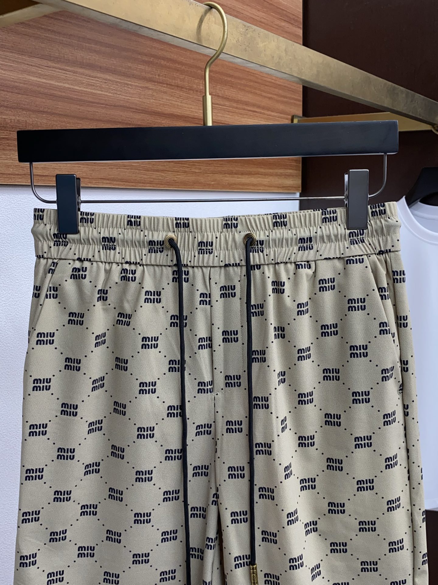 “2025 Summer RV Dry Shorts: High-end Custom Cotton Fabric for Ultimate Comfort” - 图片 2