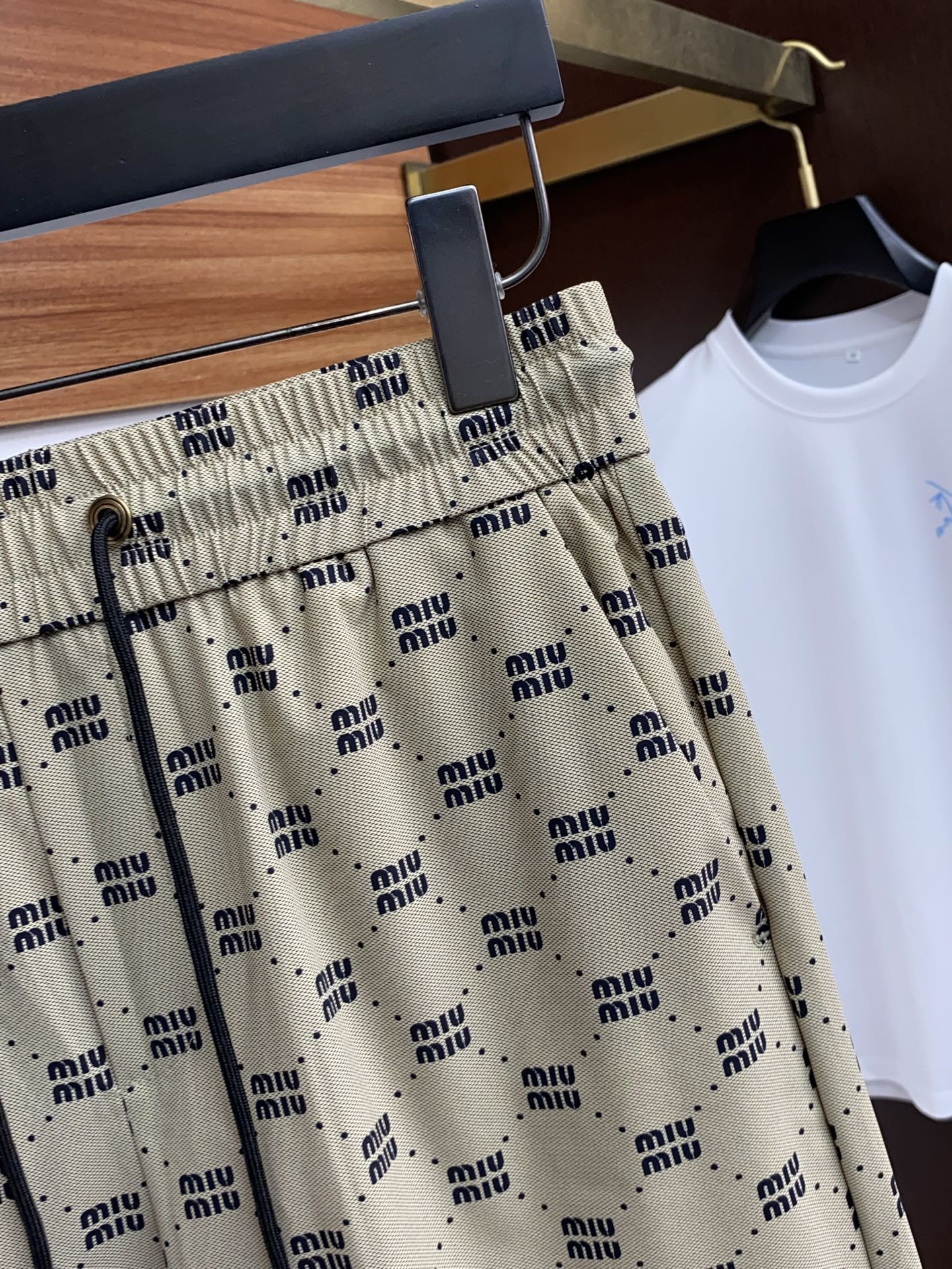 “2025 Summer RV Dry Shorts: High-end Custom Cotton Fabric for Ultimate Comfort” - 图片 3