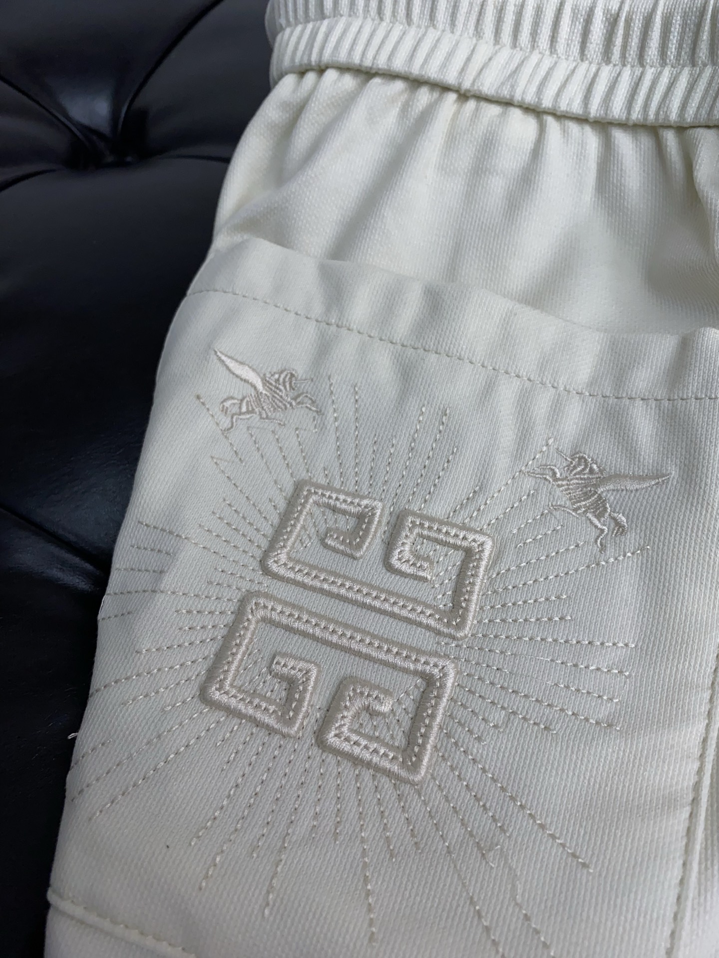 2025 Summer New Edition Leisure Shorts: Tailor-Made Fast-Dry Fabric, Embroidery, Comfort. - 图片 6