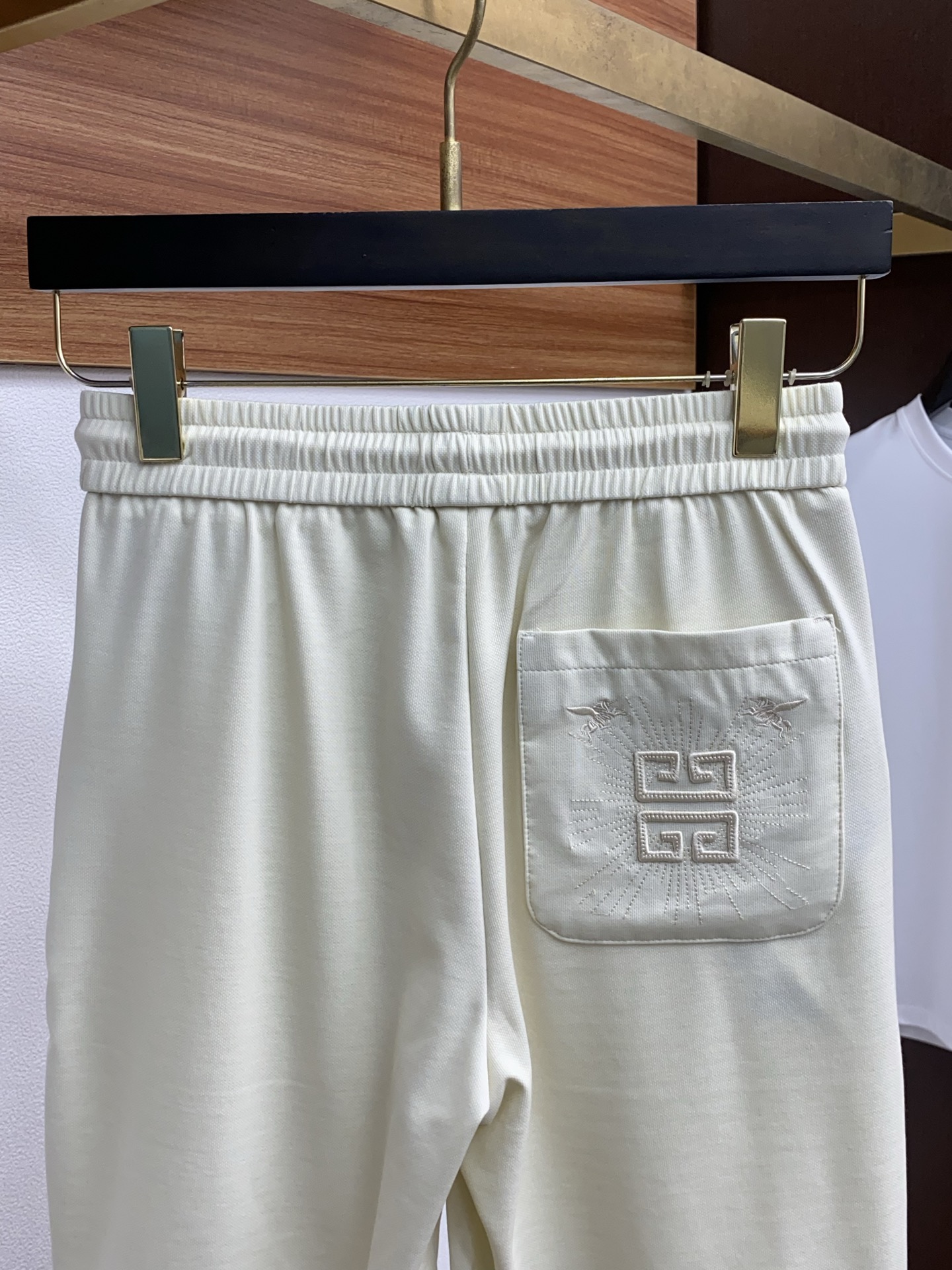 2025 Summer New Edition Leisure Shorts: Tailor-Made Fast-Dry Fabric, Embroidery, Comfort. - 图片 9