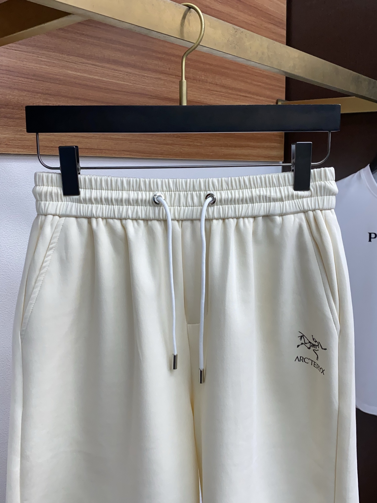 “2025 Summer New Edition Original Bird Leisure Shorts: High-End Customized Comfort for Summer Style” - 图片 2
