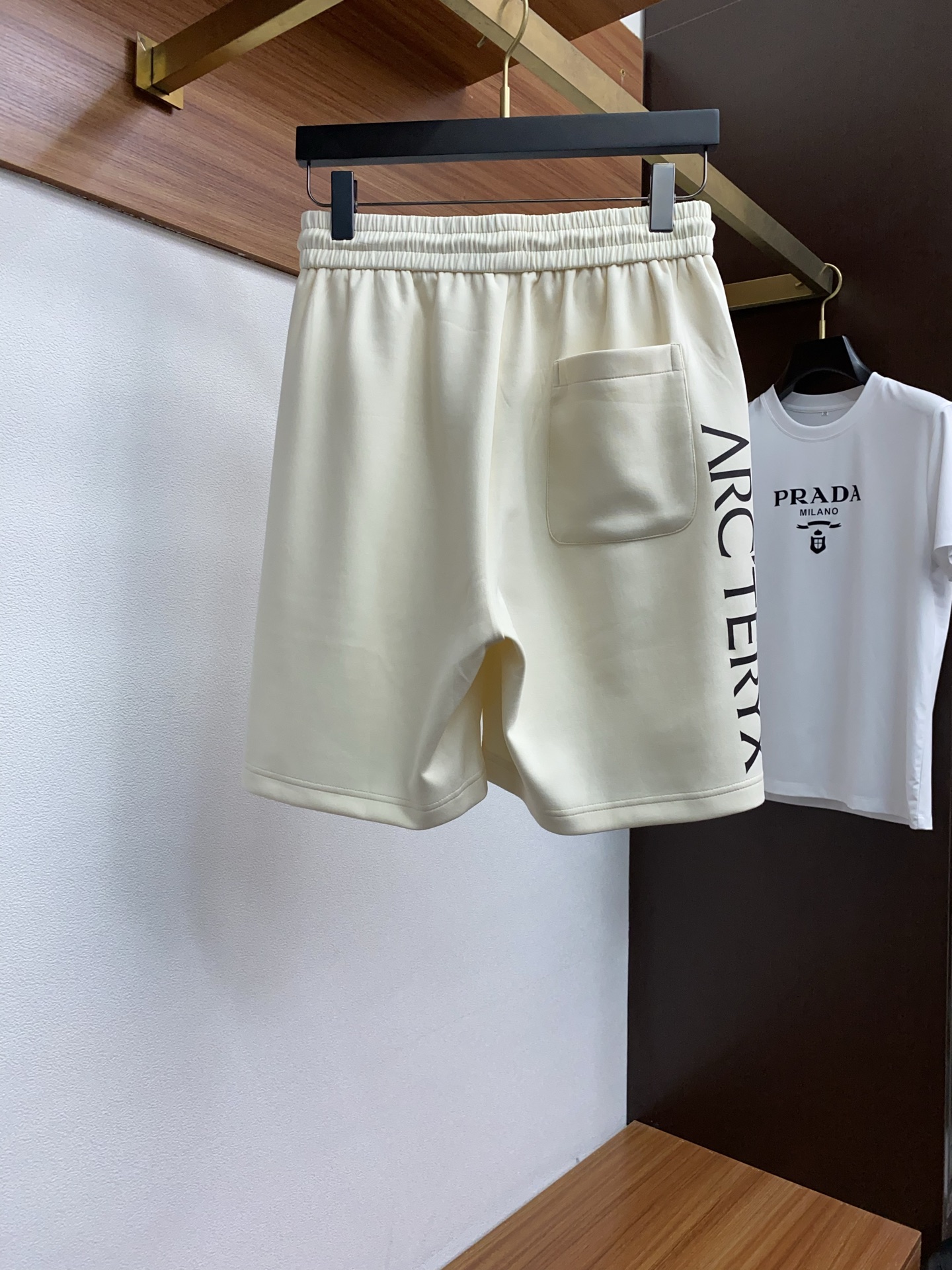 “2025 Summer New Edition Original Bird Leisure Shorts: High-End Customized Comfort for Summer Style” - 图片 8