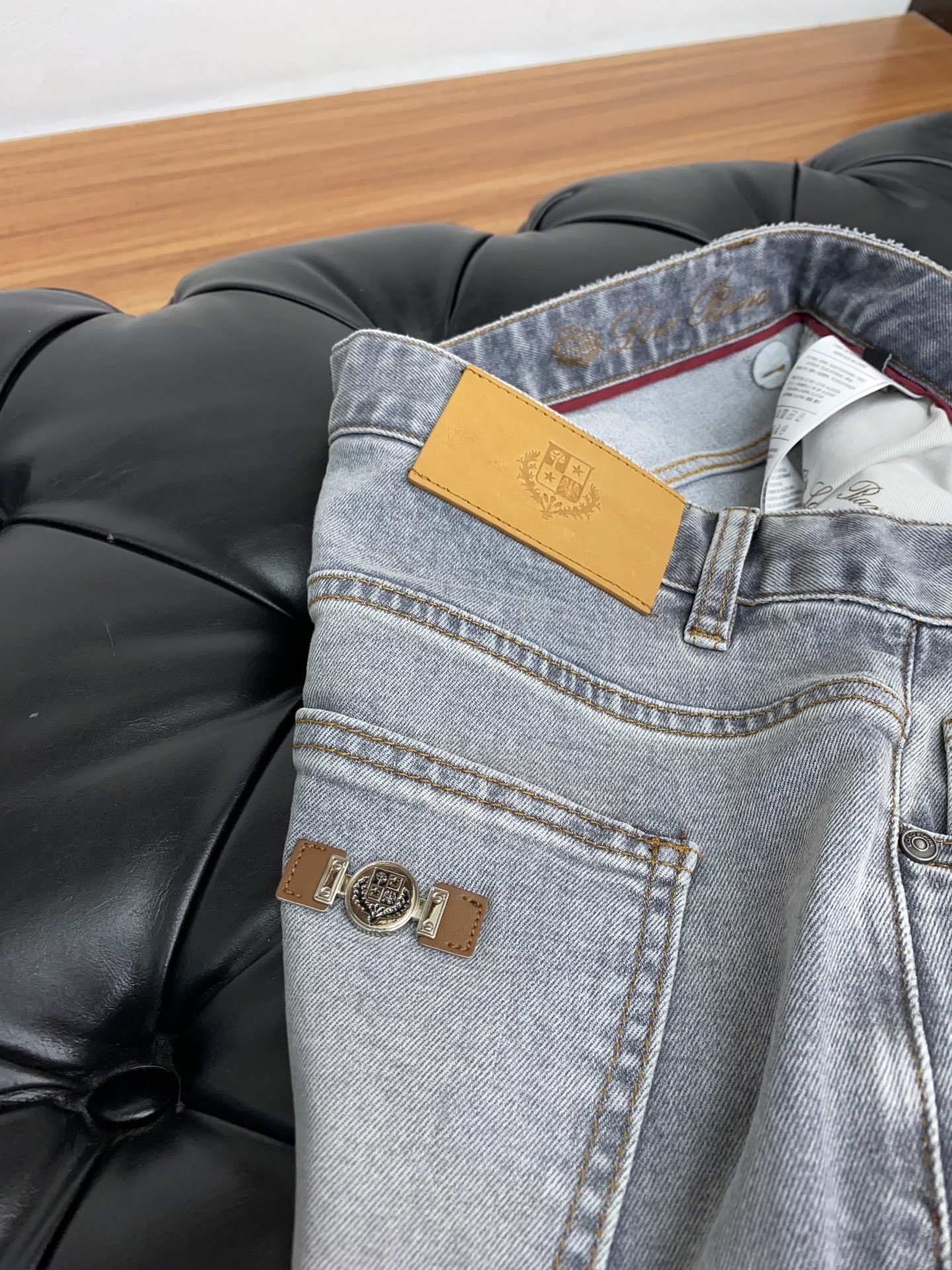 Men’s Unique Jeans with High-Quality Craftsmanship and Durable Design - 图片 5
