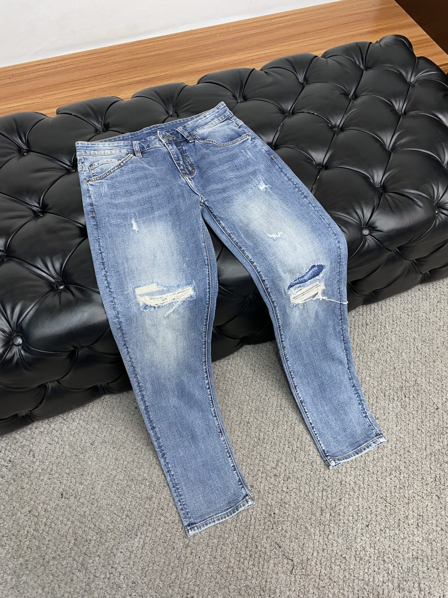 High-Quality Paris Family Cowboy Fabric: Exclusive Import for Crafty Four-Season Jeans - 图片 6