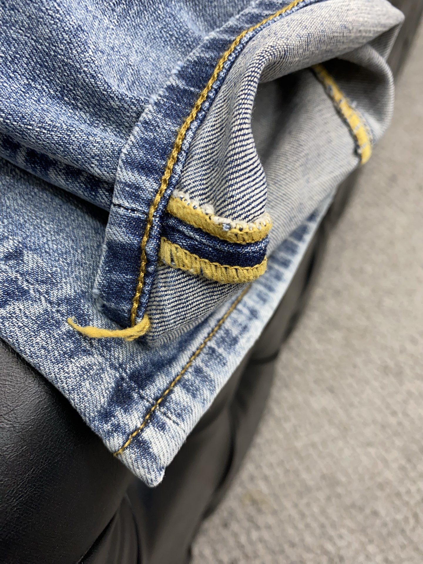 High-Quality Paris Family Cowboy Fabric: Exclusive Import for Crafty Four-Season Jeans - 图片 7